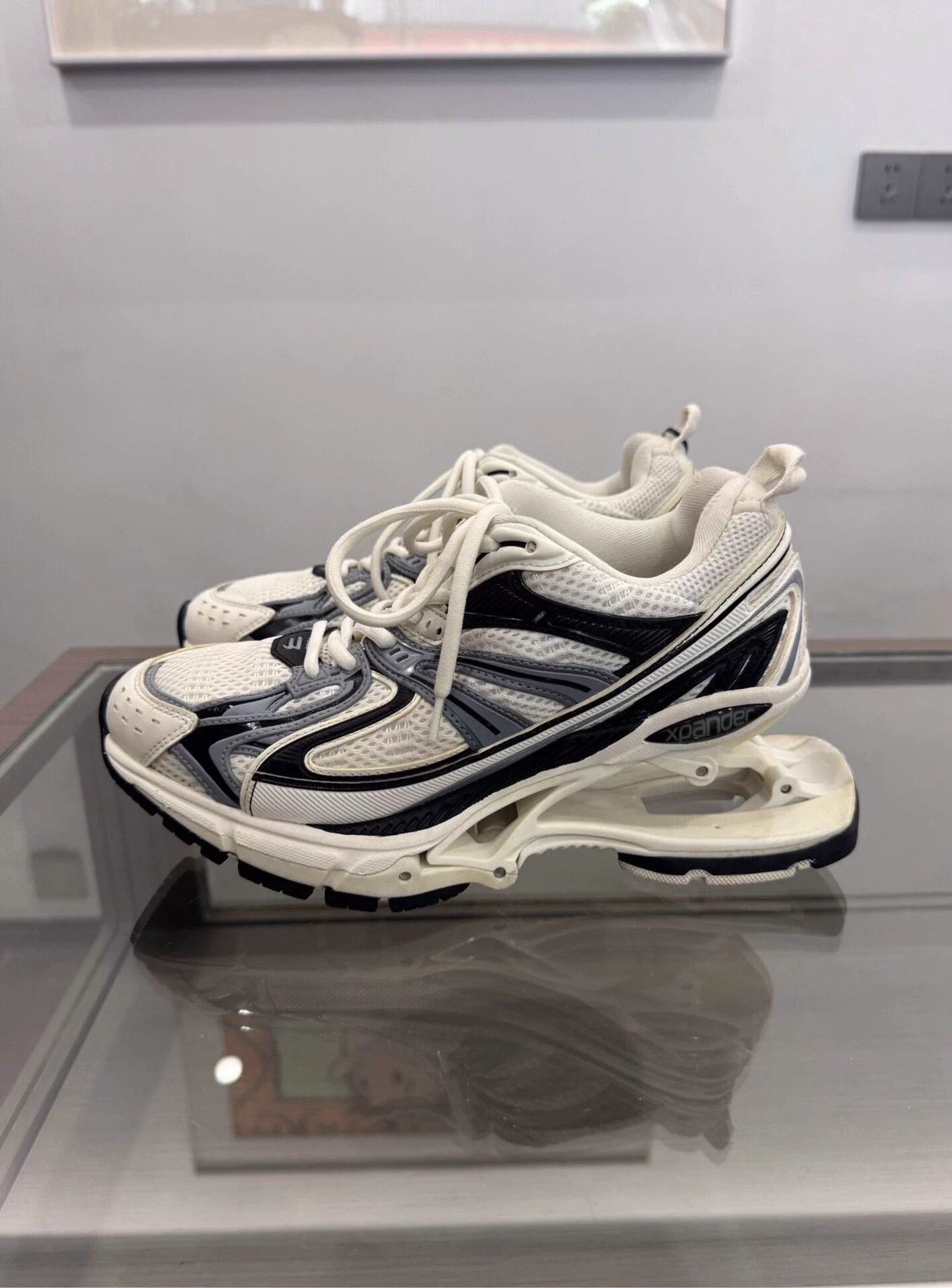 Balenciaga Balenciaga X-Pander White Women's 99 New Sneaker Size US 6 / IT 36 - 4 Thumbnail