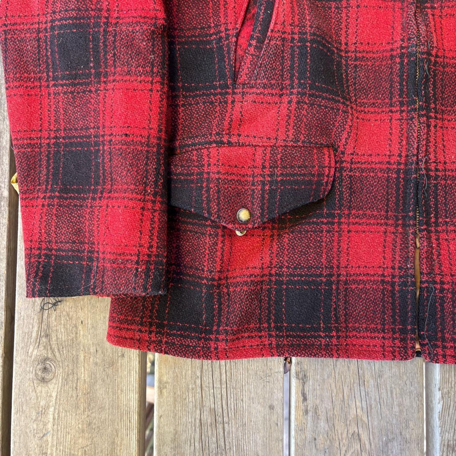 Vintage Red and black 1960s plaid wool flannel penney's winter coat Size US L / EU 52-54 / 3 - 2 Thumbnail