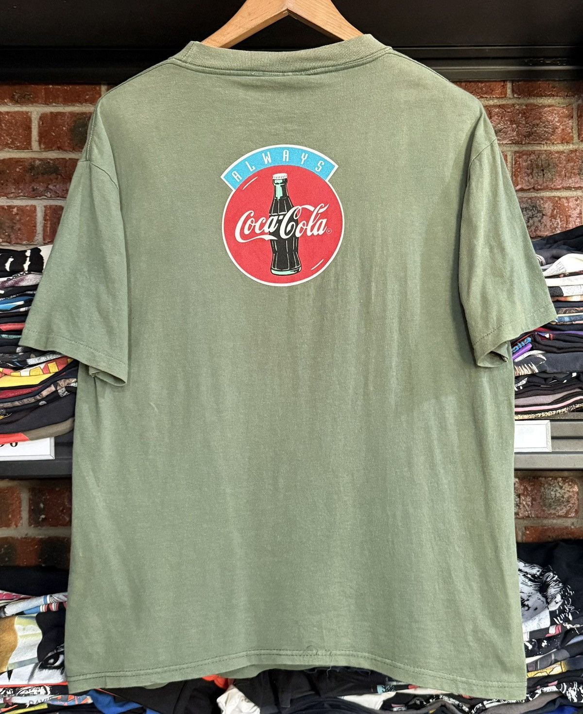 Coca Cola Thrashed Vintage 90s Coca Cola Bottoms Up Sun Faded Tee Size US L / EU 52-54 / 3 - 3 Thumbnail