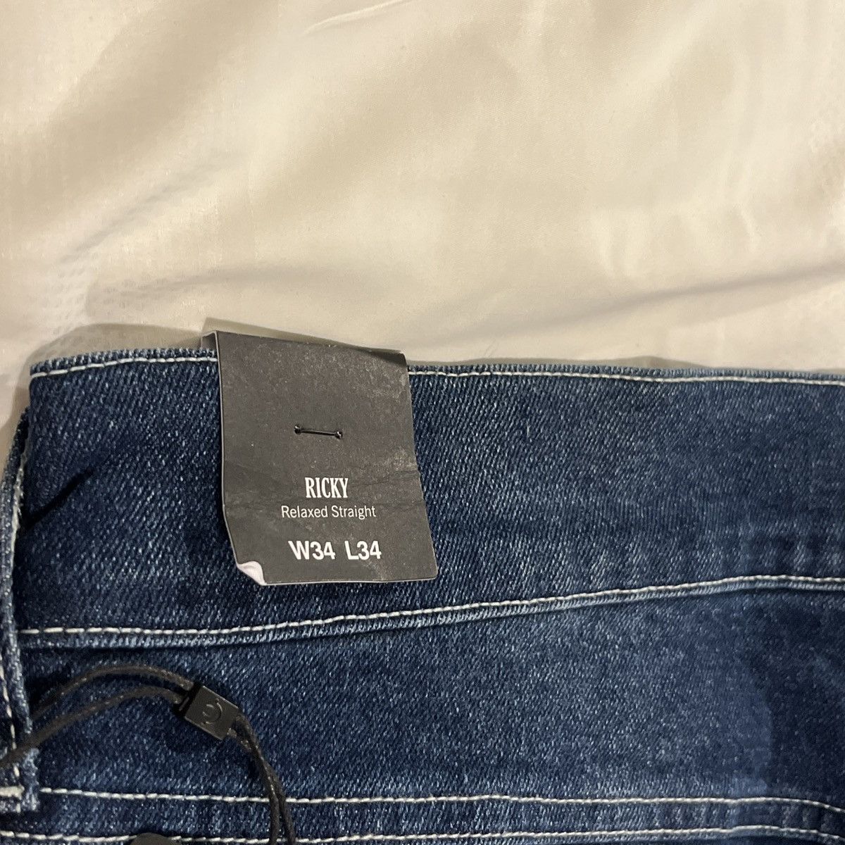 True Religion New True Religion Ricky Flap Relaxed Straight 34x34 $159 Size US 34 / EU 50 - 4 Thumbnail