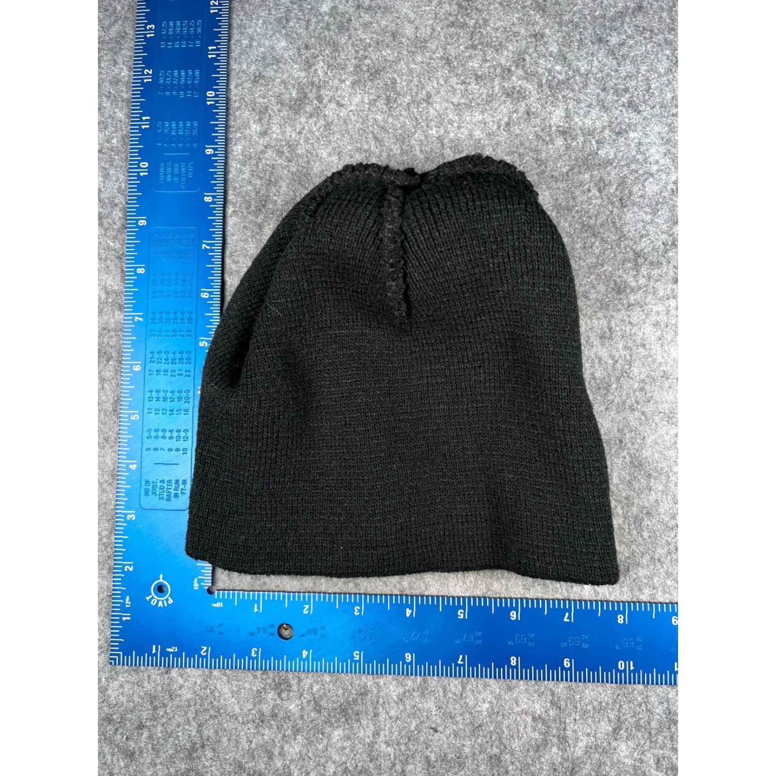 Vintage DOLLAR TREE Black Knit Beanie Adult One Size Lightweight Outdoor Ski Hat Unisex Size ONE SIZE - 5 Thumbnail