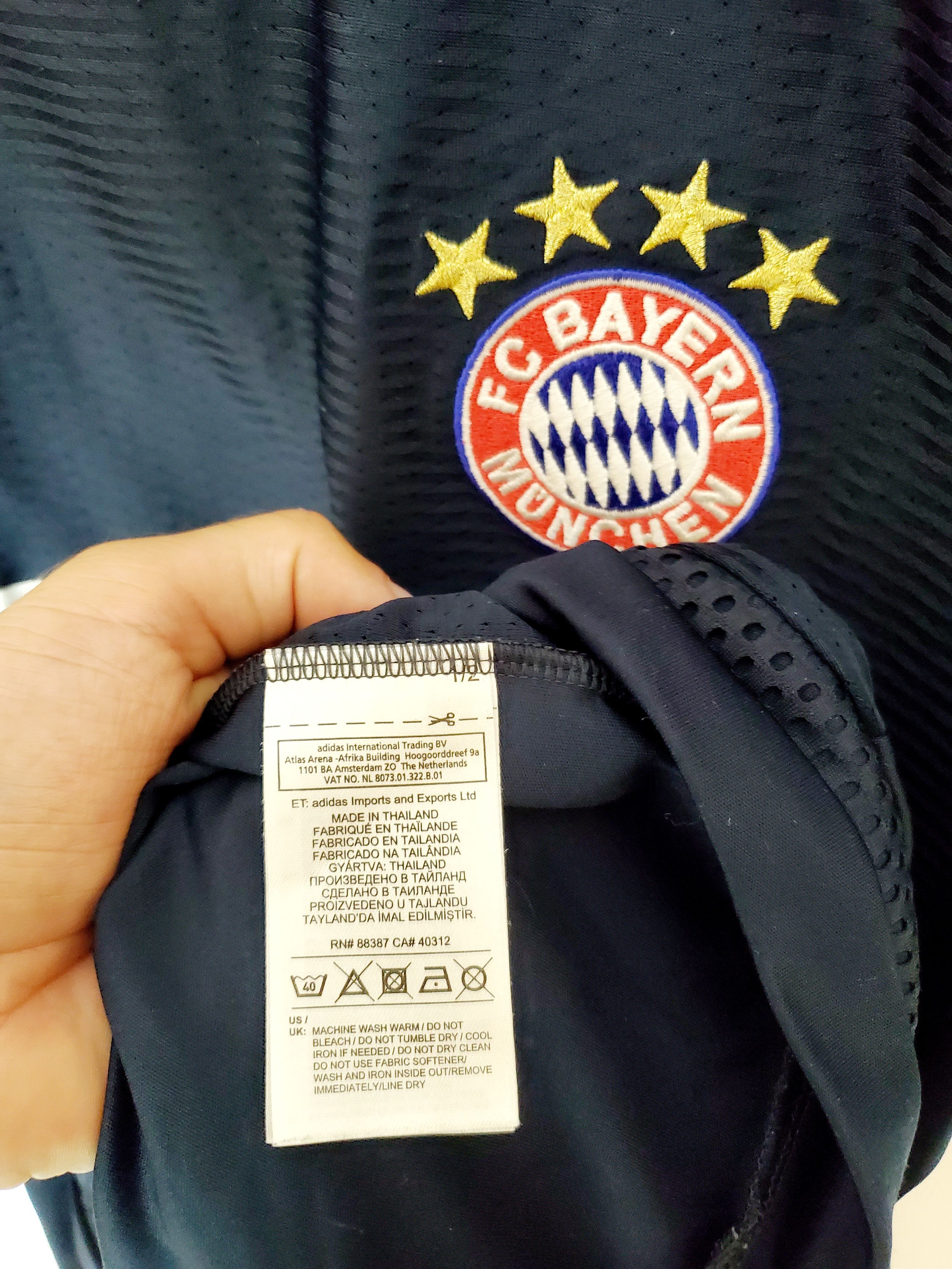 Adidas BAYERN MÜNICH 2015 2016 SHIRT JERSEY ADIDAS Xl Size US XL / EU 56 / 4 - 4 Thumbnail