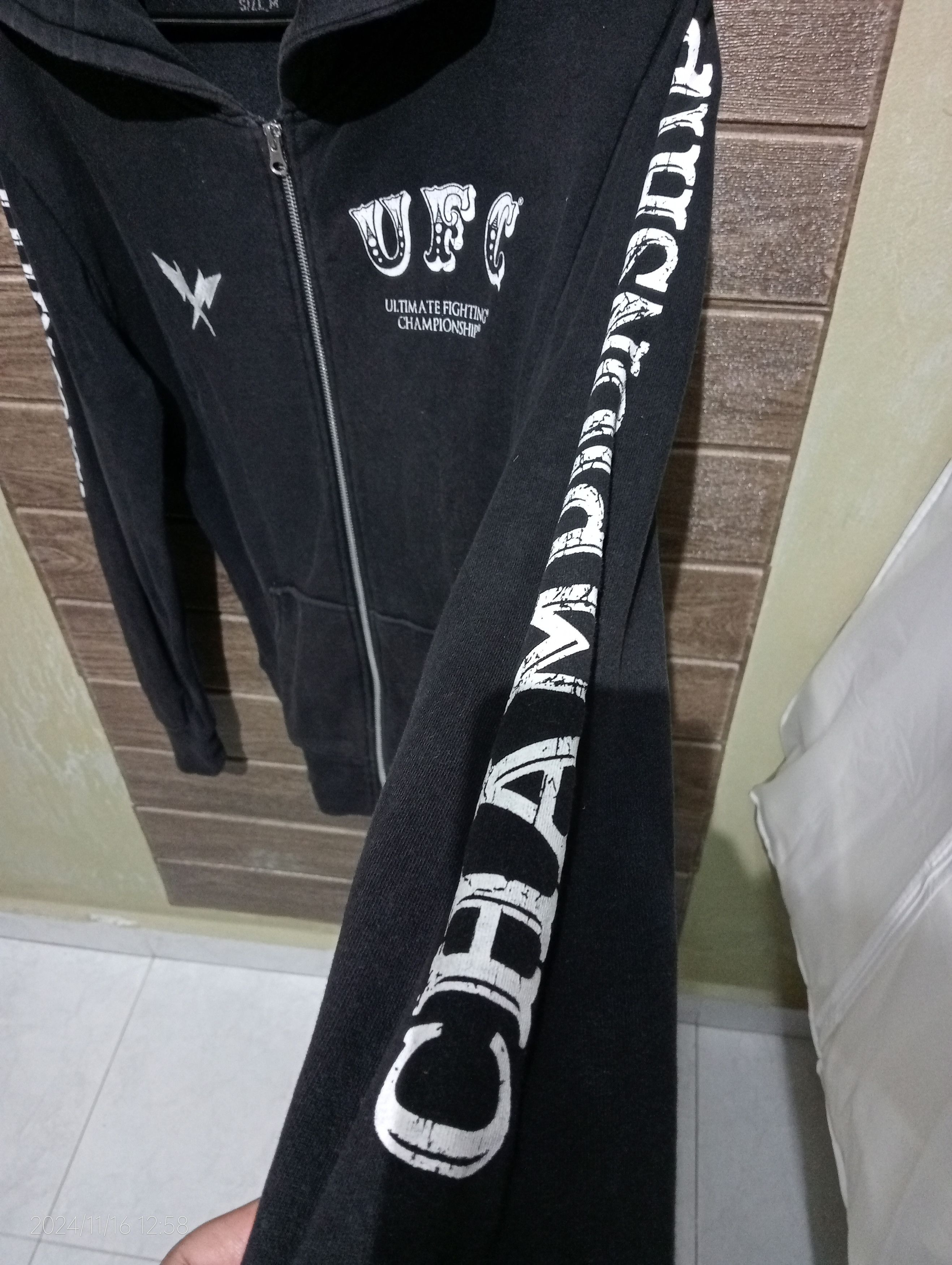 UFC Ultimate Fighting Championship Pullover Hoodie Size US M / EU 48-50 / 2 - 9 Thumbnail
