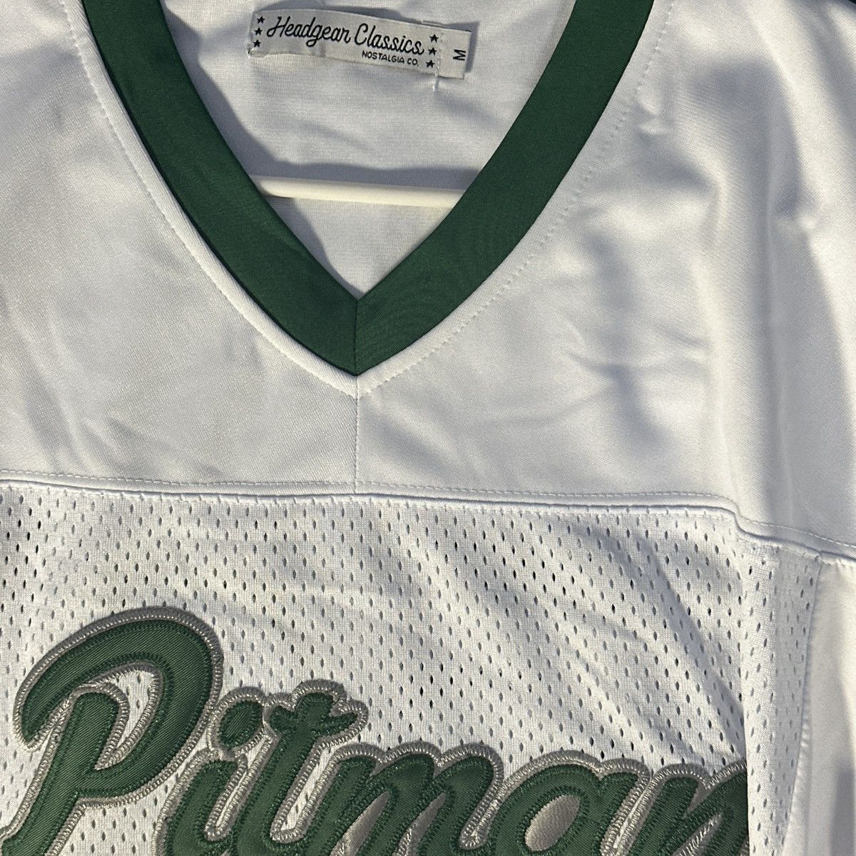 Other Colin Kaepernick #4 Football Jersey – White/Green – Men’s Size US M / EU 48-50 / 2 - 3 Thumbnail