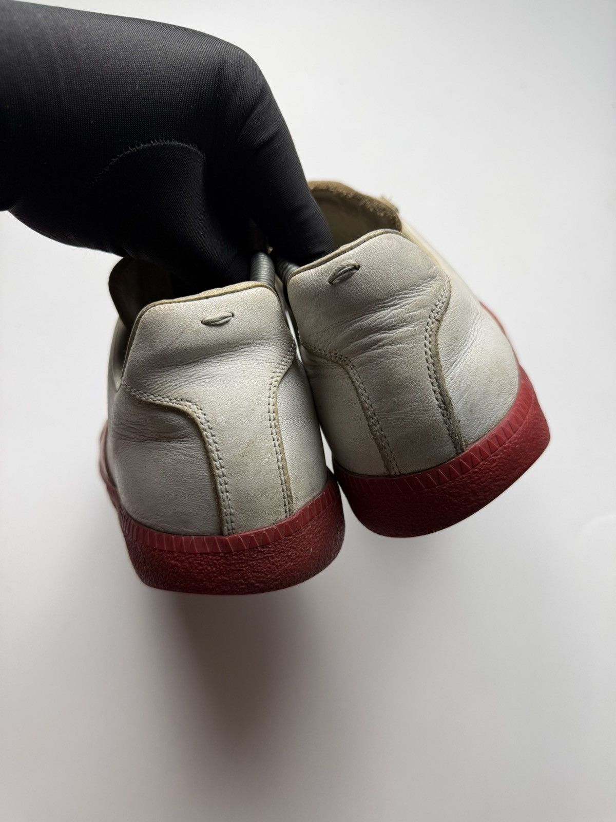 Maison Margiela Maison Margiela Gats White Red Size US 9 / EU 42 - 5 Thumbnail