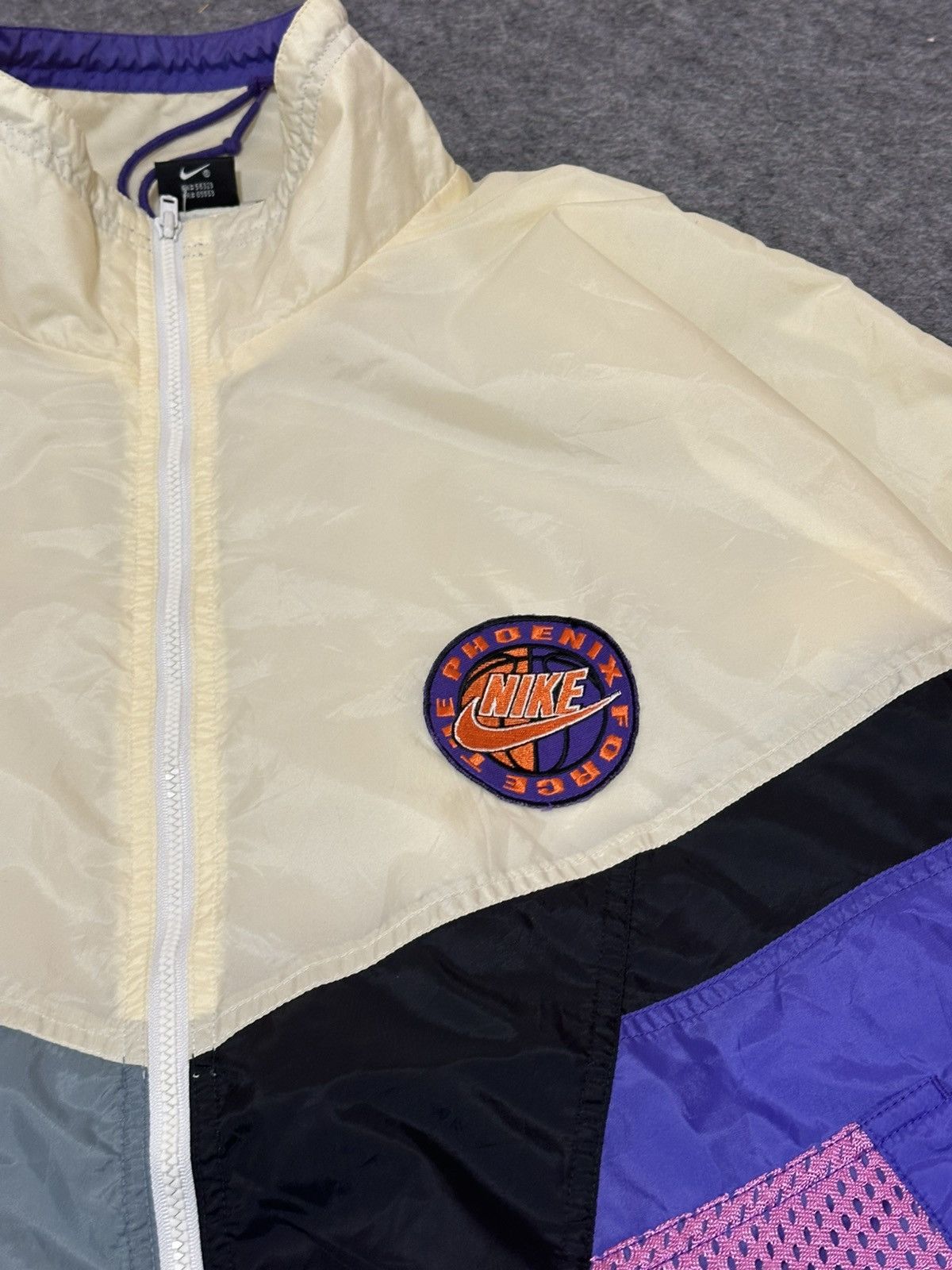 Nike vintage 1990s Nike "Sir Charles" Charles Barkley windbreaker Size US L / EU 52-54 / 3 - 2 Thumbnail