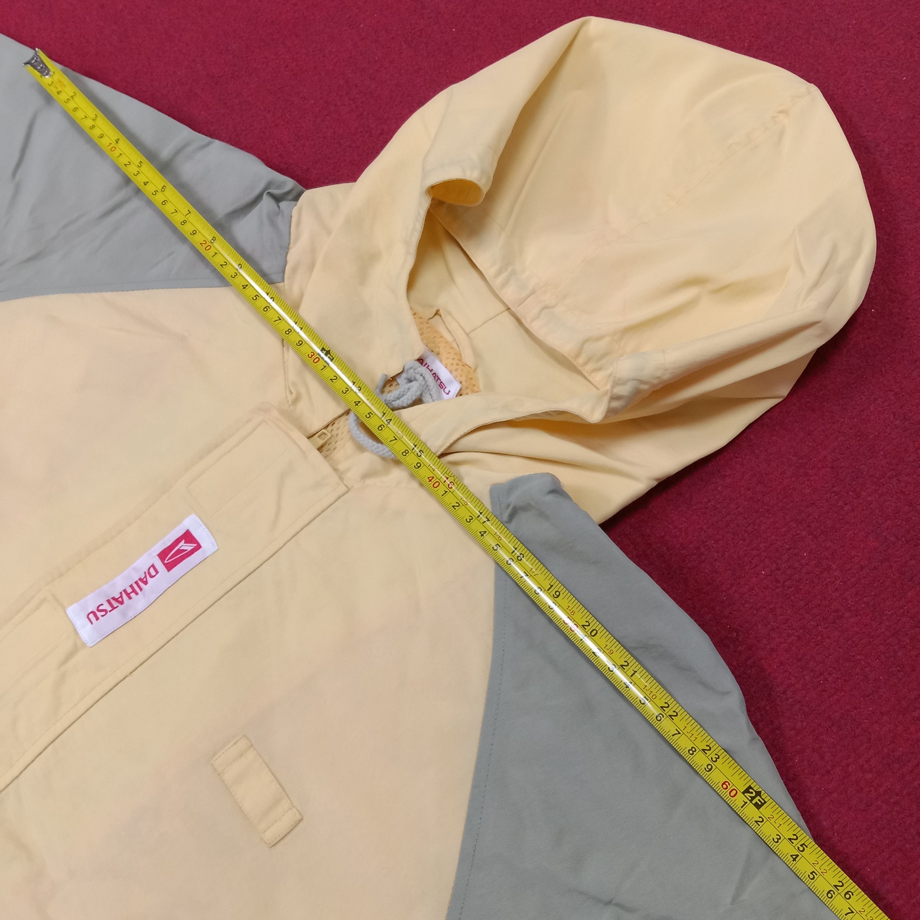 Japanese Brand × Vintage Daihatsu Motorsports Brand Windbreaker Hoodies Jacket Size US XL / EU 56 / 4 - 12 Thumbnail