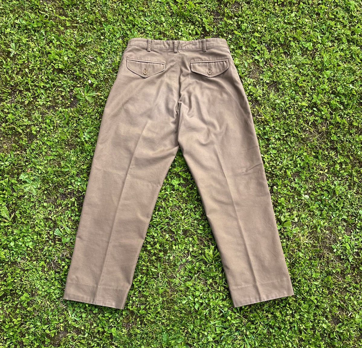 Designer × Issey Miyake × Japanese Brand Issey Miyake beige khaki cotton pants Size US 26 / EU 42 - 4 Thumbnail