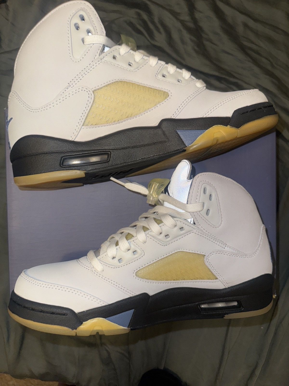 Jordan Brand WMNS A Ma Maniere Jordan 5 Retro Dawn SP Size US 9.5 / EU 42-43 - 4 Thumbnail