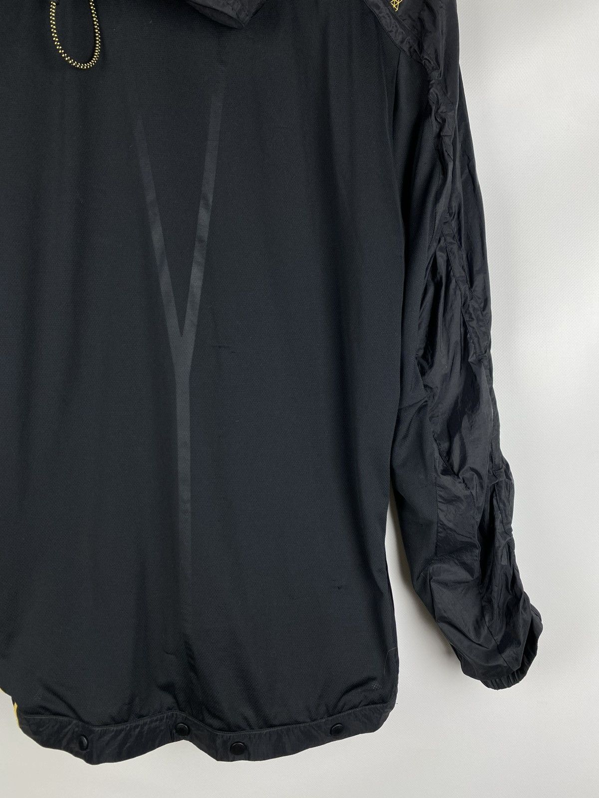 Adidas Adidas Running Vintage Japanese Hooded Windbreaker Jacket Size US M / EU 48-50 / 2 - 18 Thumbnail