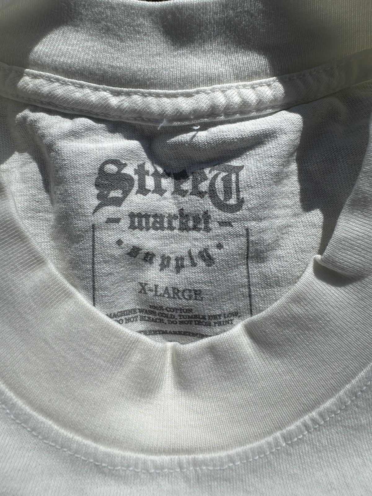 Other Bad Bunny Vintage Bootleg Size US XL / EU 56 / 4 - 5 Thumbnail