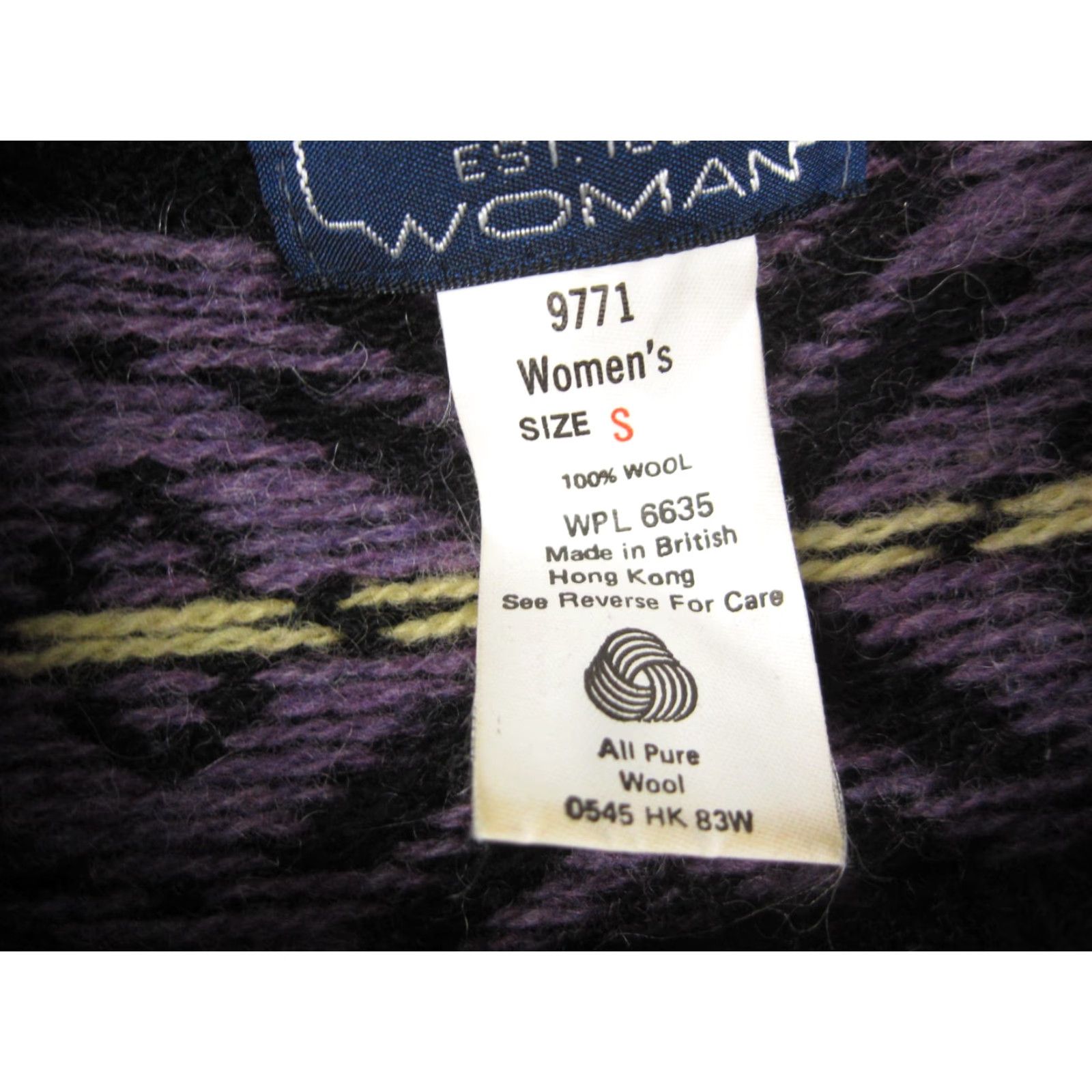 Vintage VINTAGE Woolrich Sweater Womens Small Black Pink Blue 100% Wool Fair Isles 80s Size S / US 4 / IT 40 - 6 Thumbnail