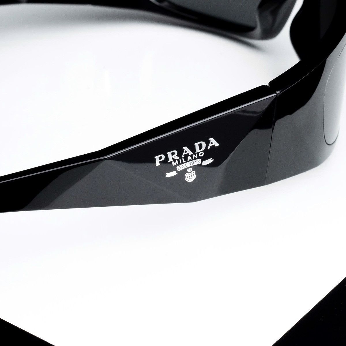 Prada PRADA 0PR A19S 1AB5S0 SUNGLASSES Size ONE SIZE - 2 Thumbnail