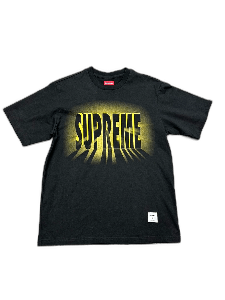 Supreme Supreme Large Logo Short Sleeve T-Shirt Size US S / EU 44-46 / 1 - 1 Thumbnail