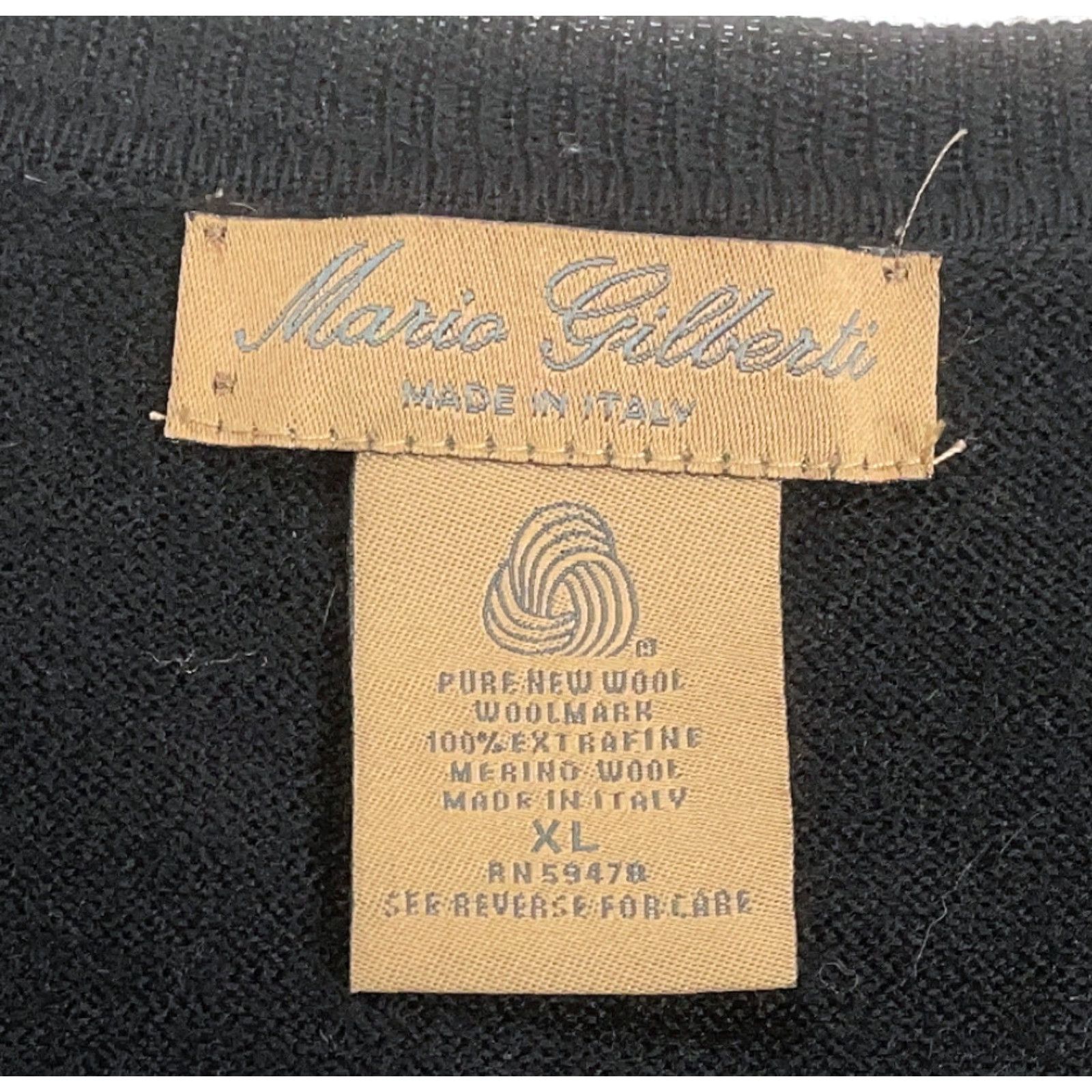Vintage VINTAGE Mario Gilberti Diamond Argyle Wool Sweater Adult XL Black V-Neck Hole (Lightweight) Size US XL / EU 56 / 4 - 4 Thumbnail