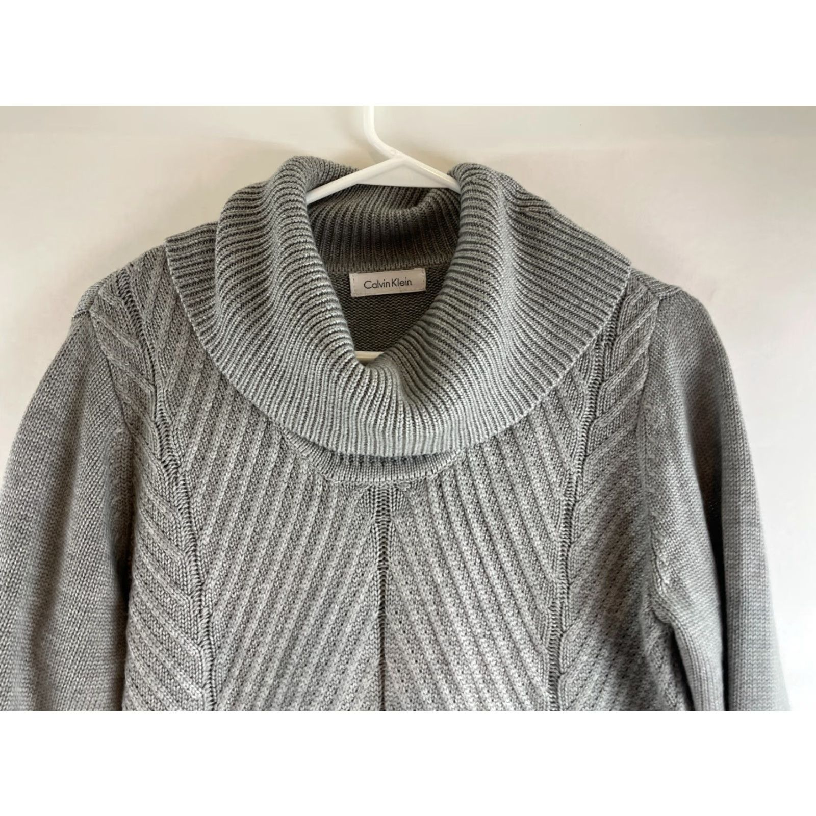 Calvin Klein Calvin Klein Sweater Women's Large Gray Pullover Cowl neck Knit, Regular, Size L, Acrylic, Solid, Knit, Pullover, Women, 0-0, Free Return Size L / US 10 / IT 46 - 3 Thumbnail