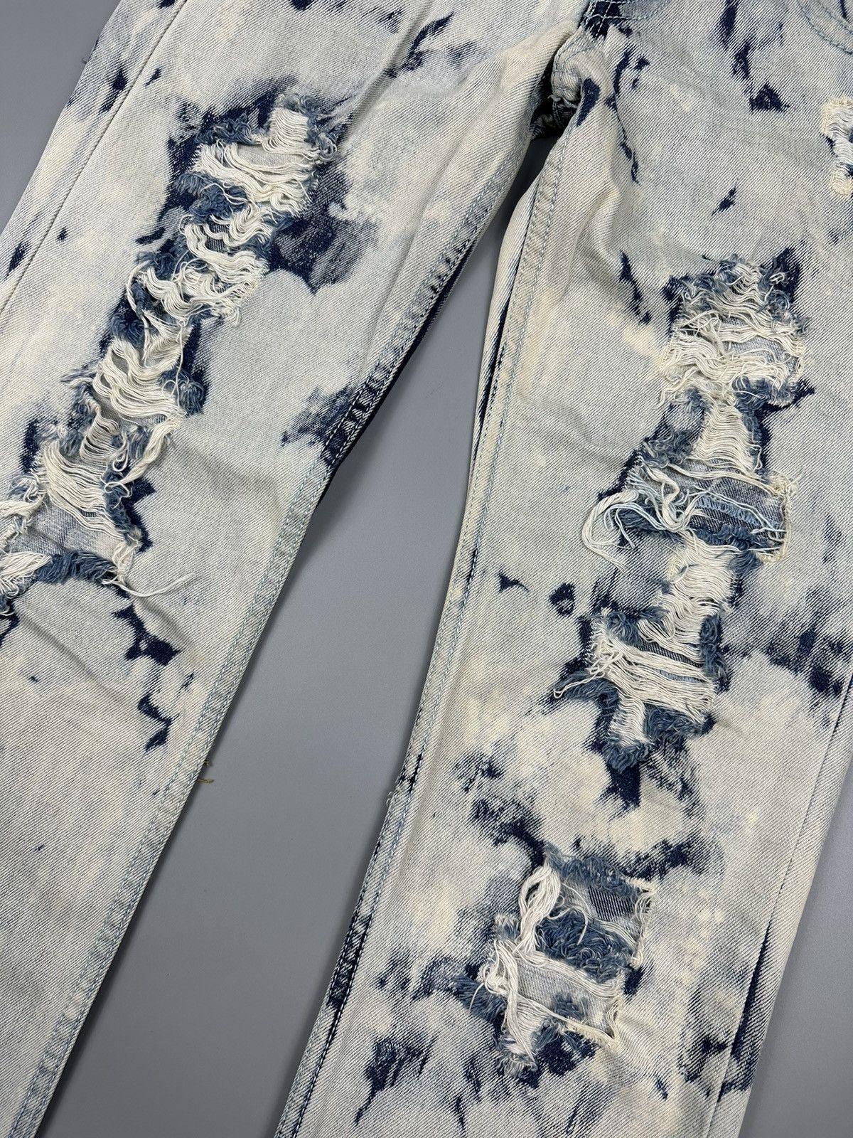 If Six Was Nine × Le Grande Bleu (L.G.B.) Distressed Vintage Vence Freak Acid Washed Denim Size US 28 / EU 44 - 7 Thumbnail