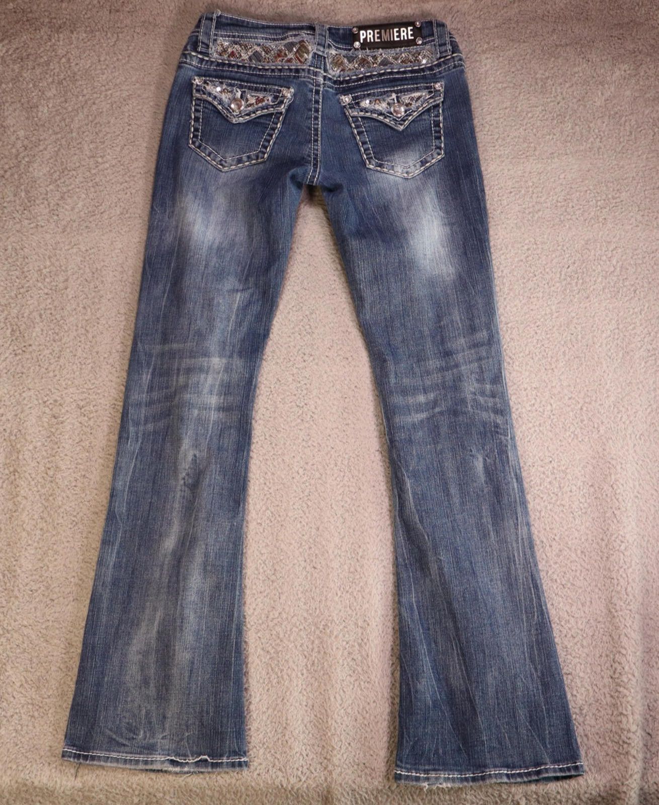 Designer Premiere Women 3/4 Blue Jeans Studded Rue21 Distress Size 27" / US 4 / IT 40 - 2 Thumbnail