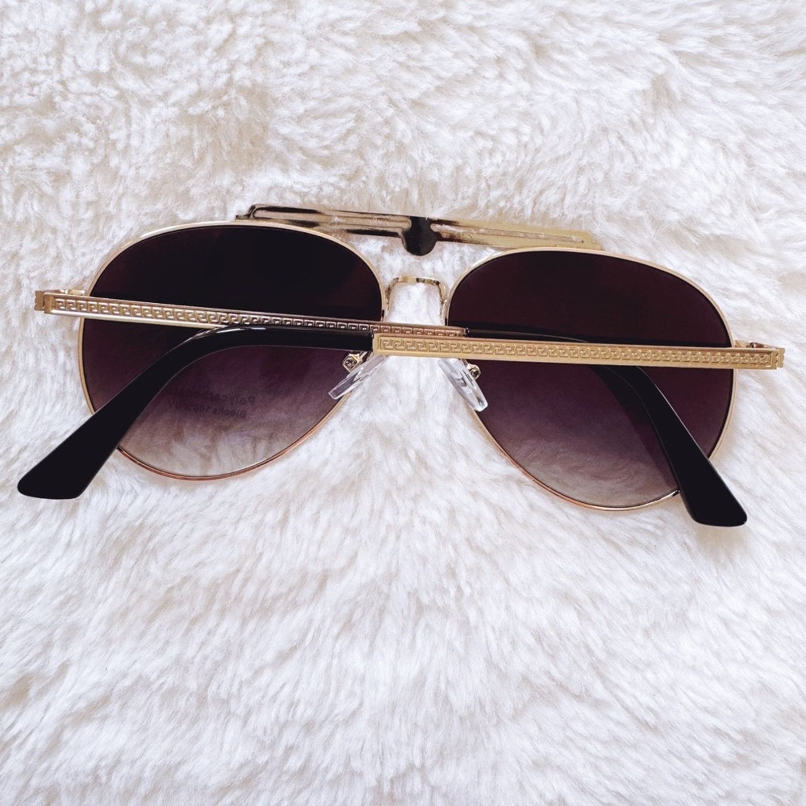 Other Doug Black W/ Gold Rim Aviator Sunglasses Size ONE SIZE - 11 Thumbnail