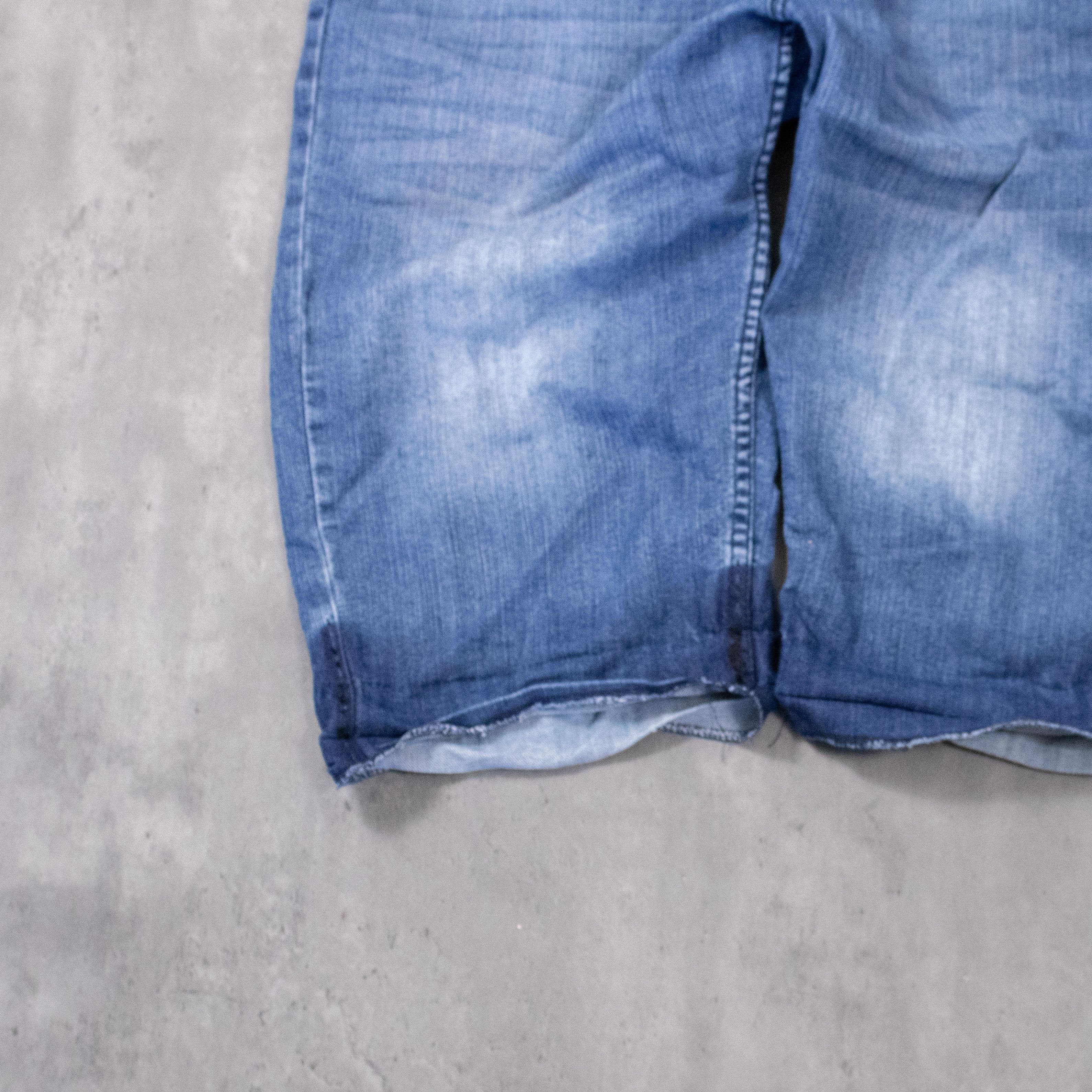 Japanese Brand Y2K 2000's Long Inseam Fit Mid Jort Denim Short Capris Size US 35 - 5 Thumbnail