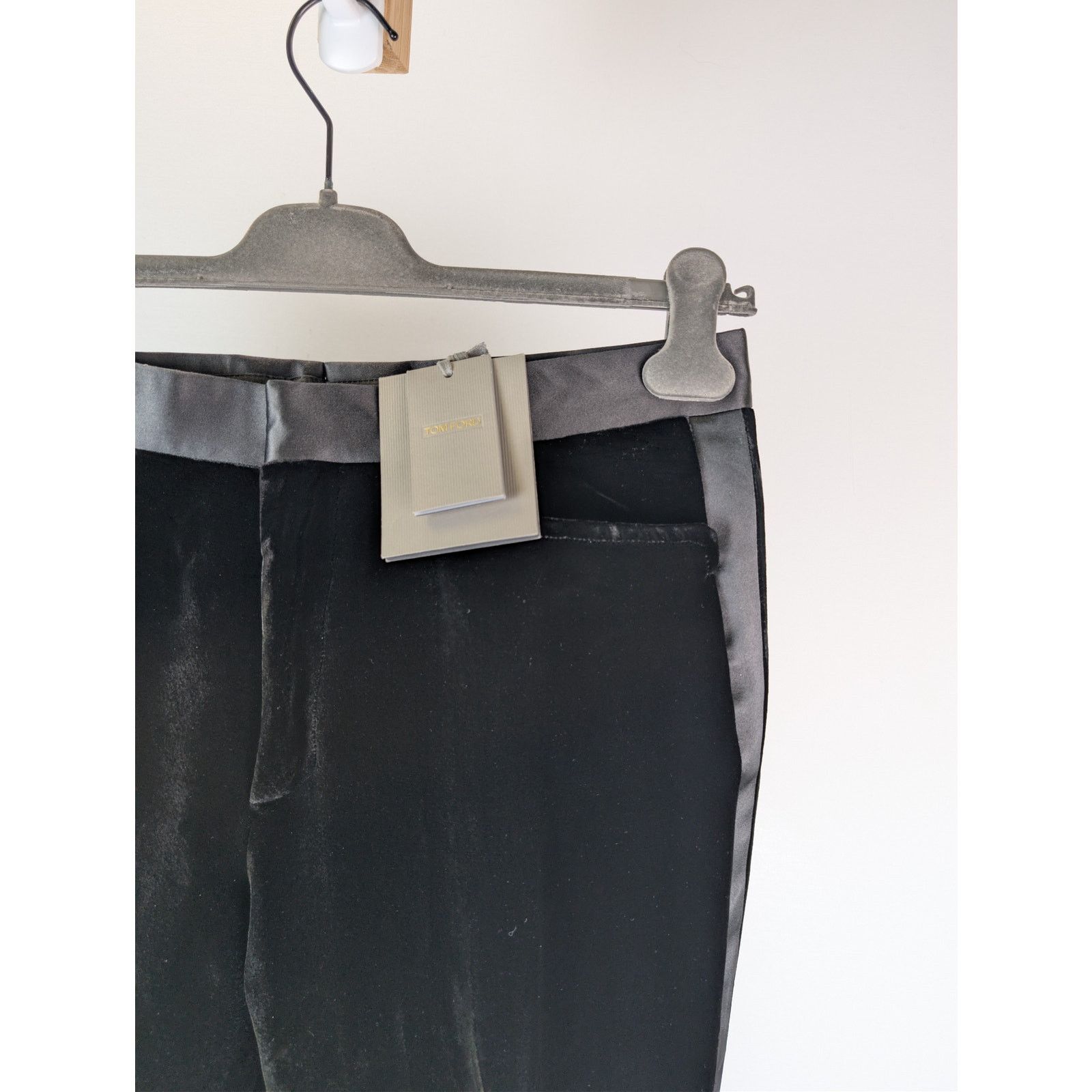 Tom Ford o1rshd1 Q:2 / Tailored Velvet Tuxedo Evening Pants in Black Size US 32 / EU 48 - 5 Thumbnail
