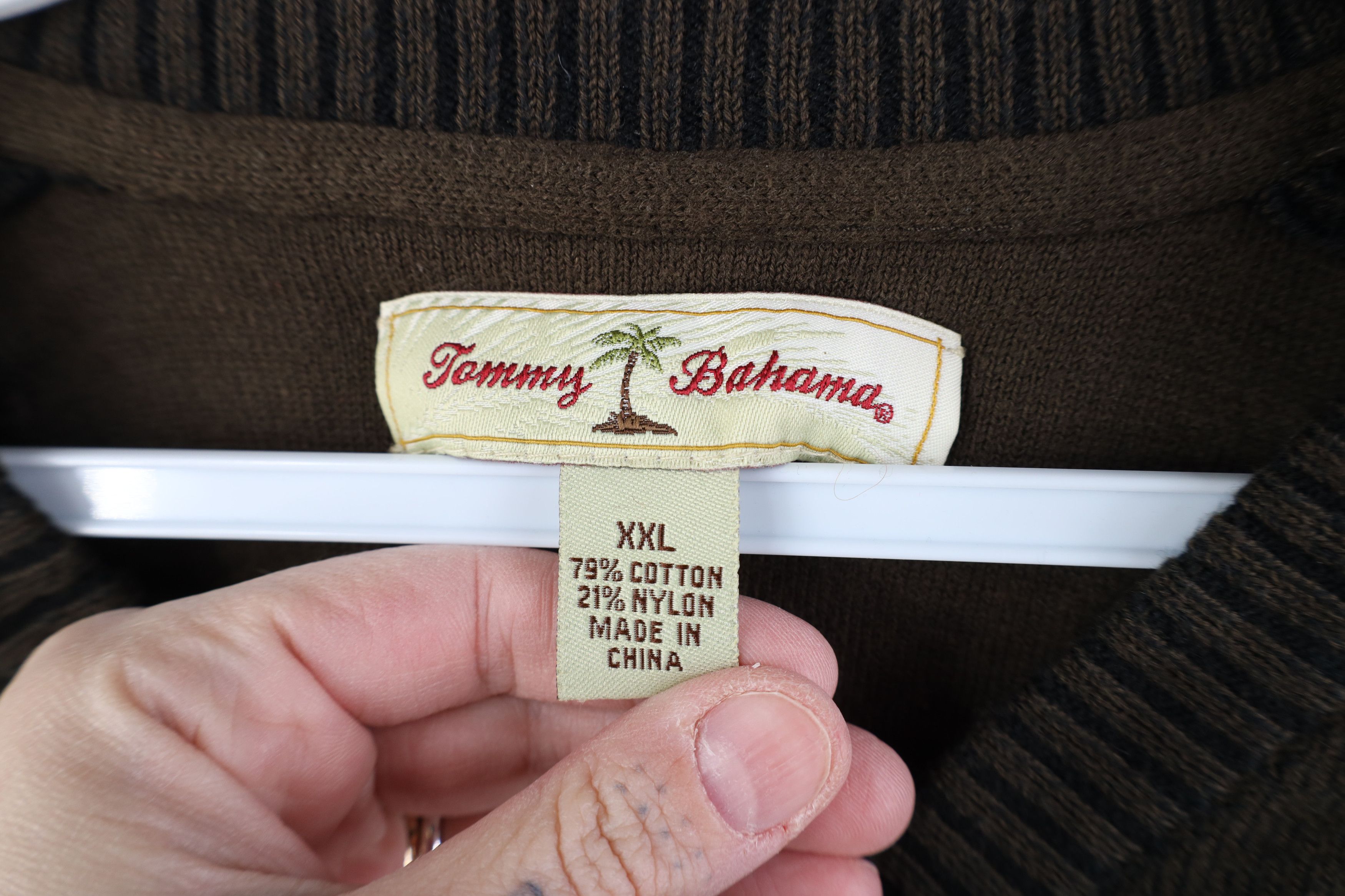 Tommy Bahama Vintage Tommy Bahama Blank Ribbed Knit V-Neck Sweater Brown Size US XXL / EU 58 / 5 - 7 Thumbnail