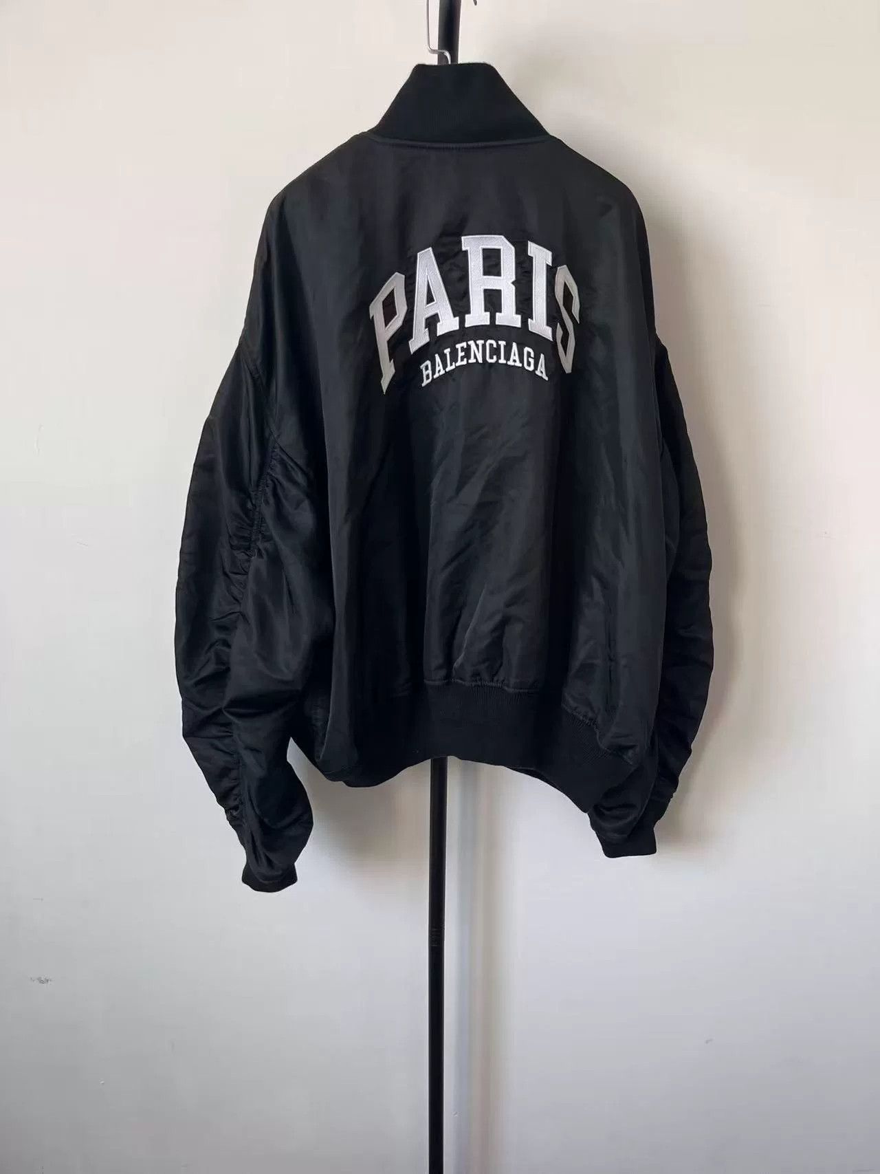 Balenciaga Balenciaga Letter Print Baseball Collar Jacket Size XS / US 0-2 / IT 36-38 - 1 Thumbnail