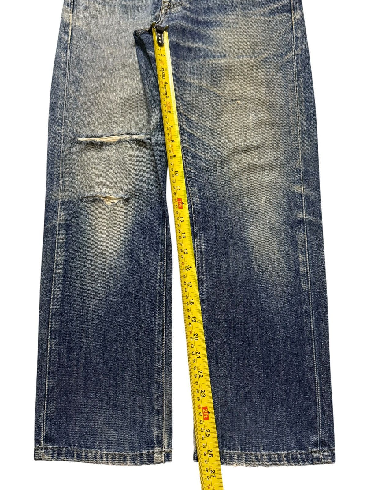 Uniqlo Vintage Y2K Japanese Uniqlo Blue Mud Wash Distressed Jeans Size US 29 - 10 Thumbnail