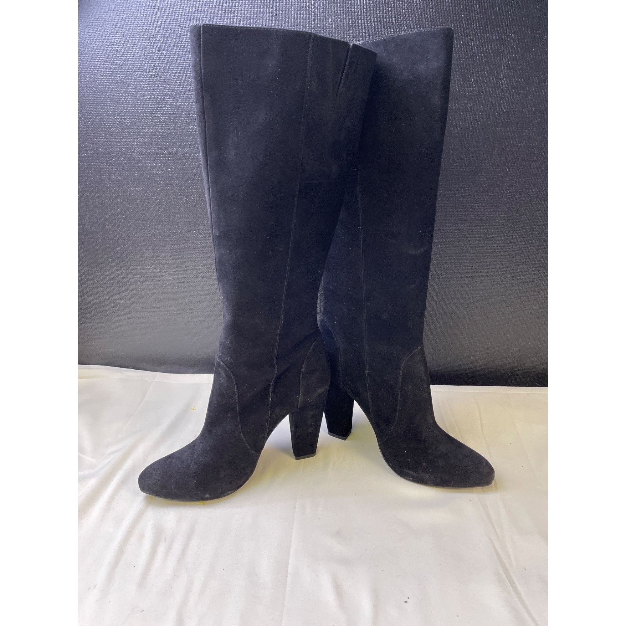 Steve Madden Steve Madden Suede High Heel 4.5" Boots Shoes Zipper up Size Size US 9.5 / IT 39.5 - 3 Thumbnail