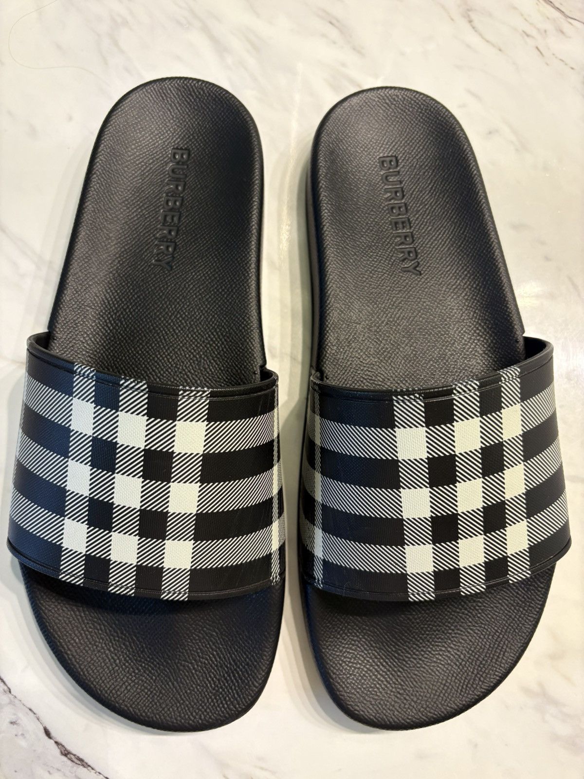 Burberry Prorsum Burberry Check Slides Size US 8 / EU 41 - 2 Thumbnail