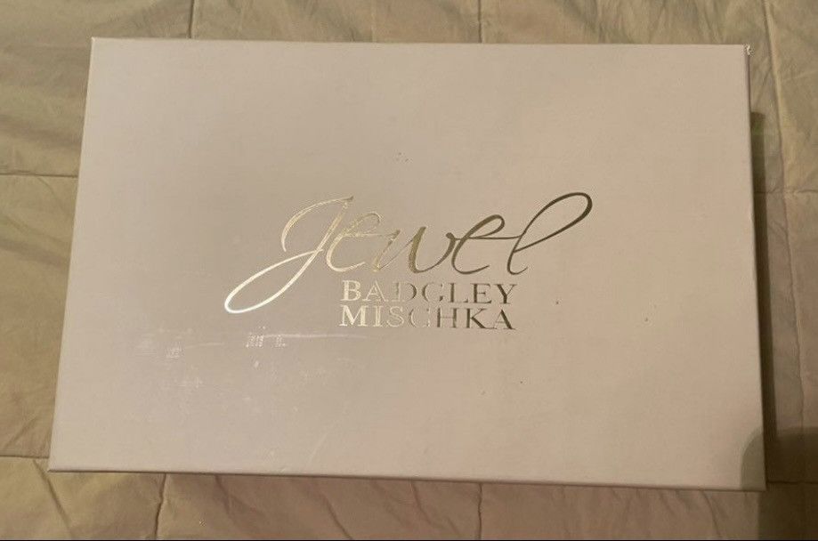 Badgley Mischka Badgley Mischka Jewel Sparkle Embellished Champagne Sandal Size US 8.5 / IT 38.5 - 3 Thumbnail