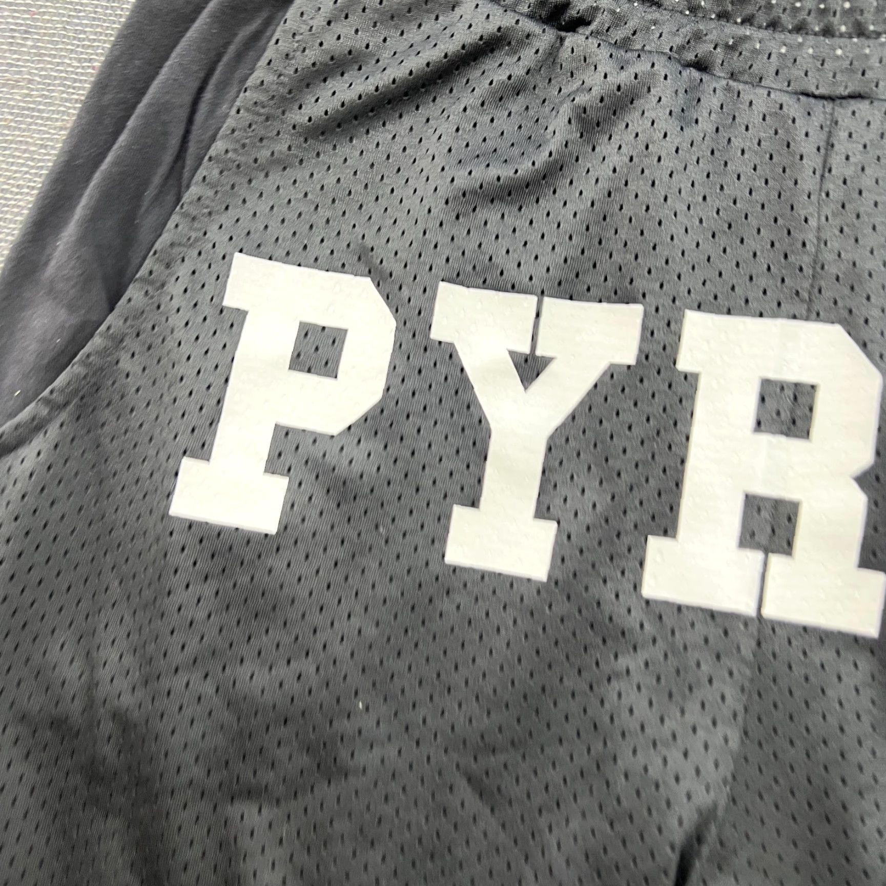 Vintage PYREX Vision Virgil Abloh Mens Shorts XS Black Athletic Drawstring Lightweight Quick Dry Water Resistant Basketball Size US 27 - 4 Thumbnail