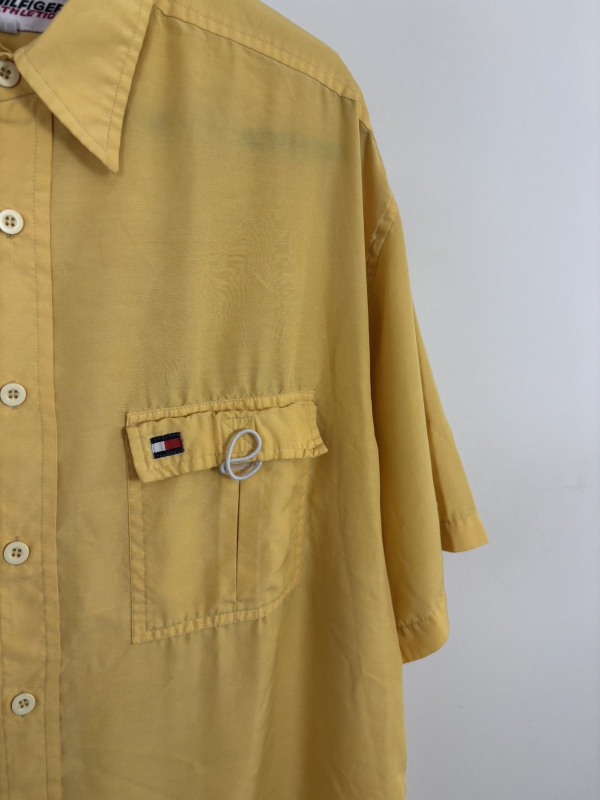 Tommy Hilfiger Vintage 1990s Tommy Hilfiger Athletics Short Sleeve Shirt Size US XL / EU 56 / 4 - 5 Thumbnail