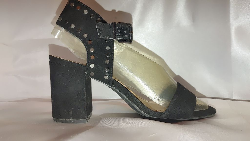 MAX&Co. Max Studio Serenity Micro Suede Block Heel Sandals Size 9M Size US 9 / IT 39 - 2 Thumbnail