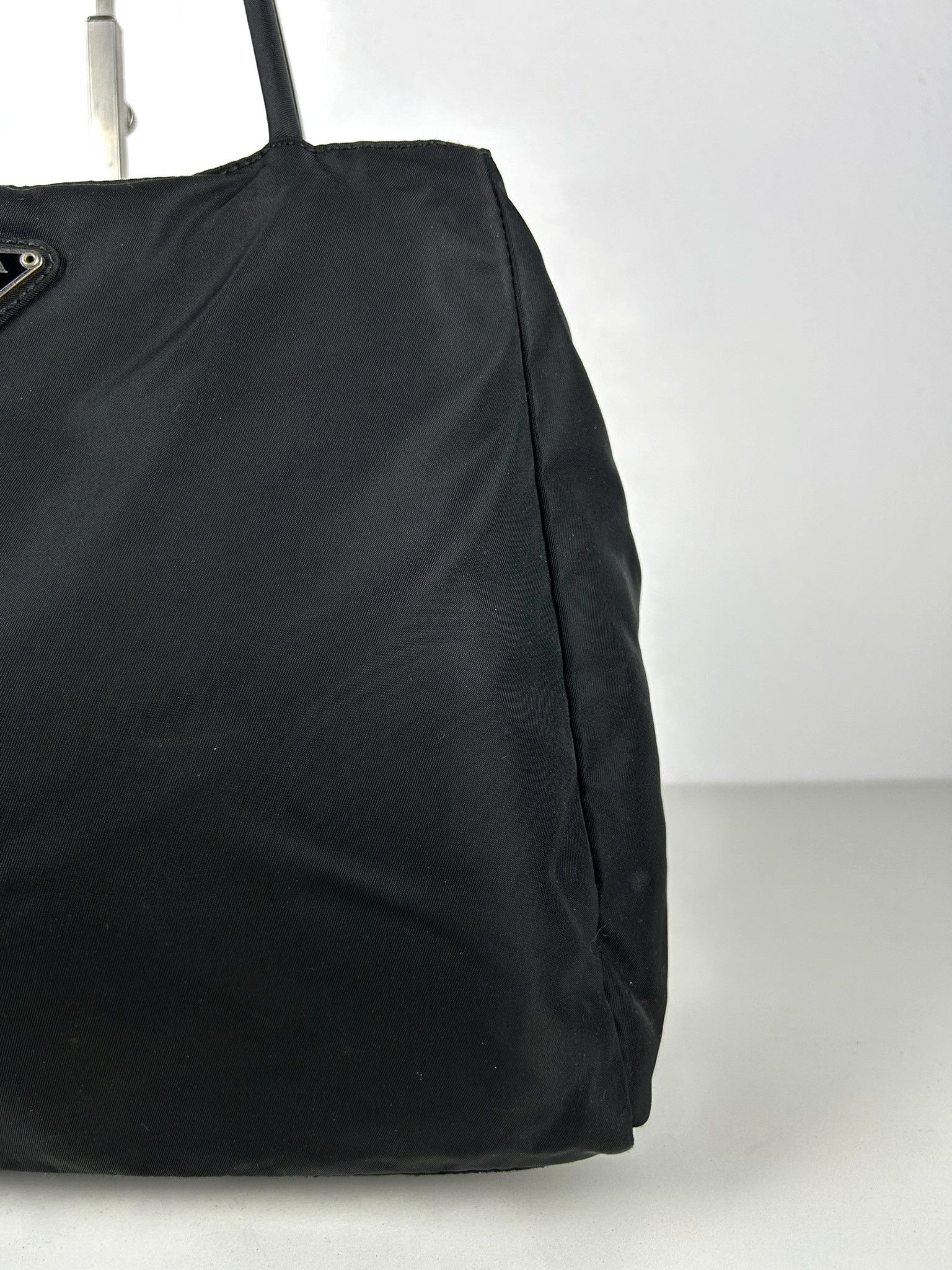 Vintage y2k prada tessuto city nylon triangle logo handbag is 