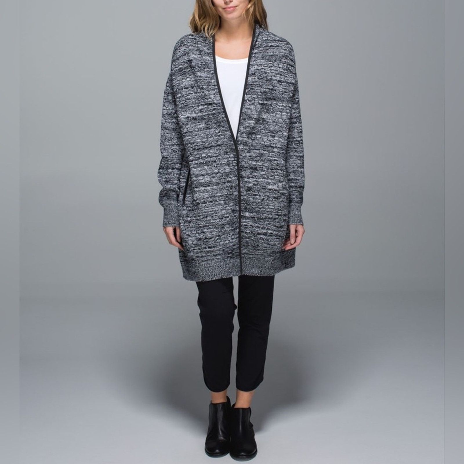 Lululemon Lululemon Cardi All Day Black / White Size S / US 4 / IT 40 - 16 Thumbnail