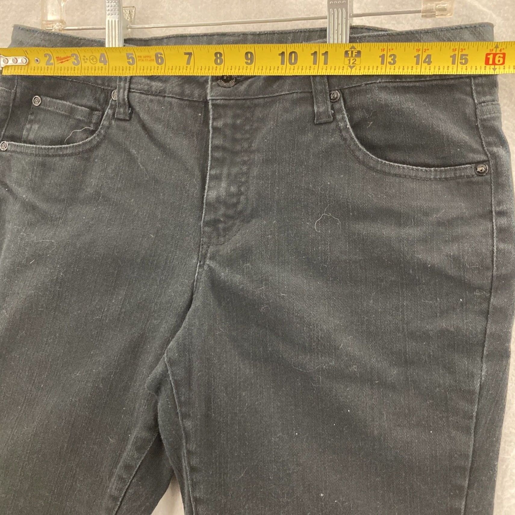 Norma Kamali Norma Kamali Bermuda Shorts Womens 4 Black Denim Stretch Size 27" / US 4 / IT 40 - 3 Thumbnail