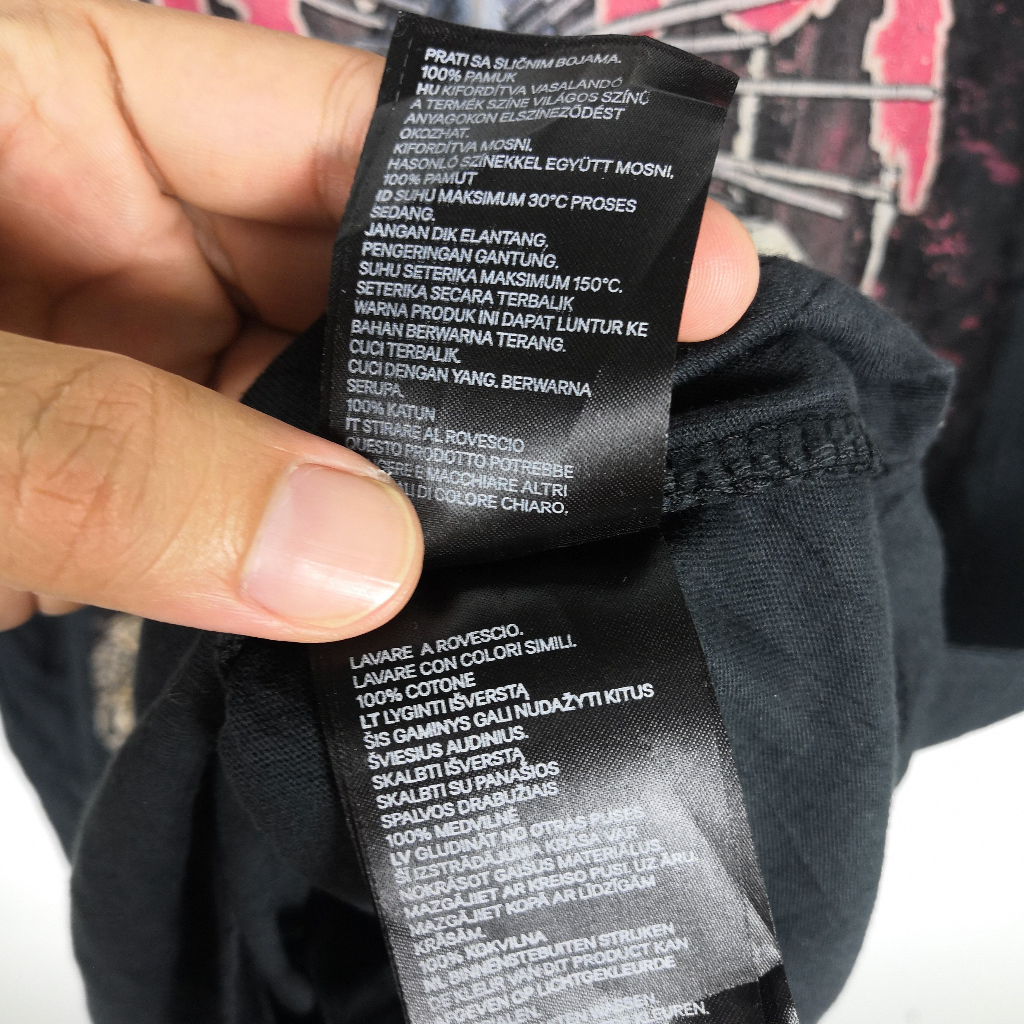Band Tees Vintage Y2K Slipknot T-Shirt Concert Rock Band By H&M Tees Size US S / EU 44-46 / 1 - 7 Thumbnail