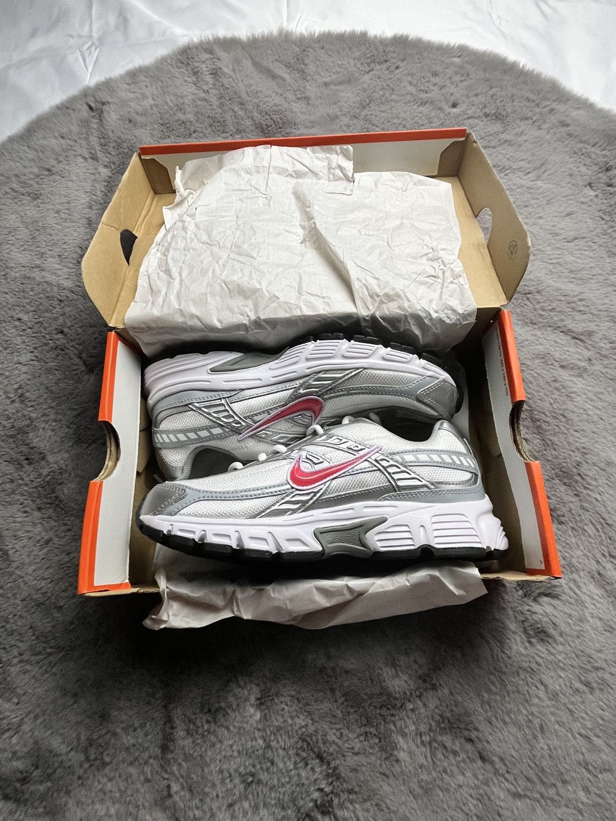 Nike Chaussures Nike Initiator pour femme taille 38 Size US 7 / IT 37 - 1 Thumbnail