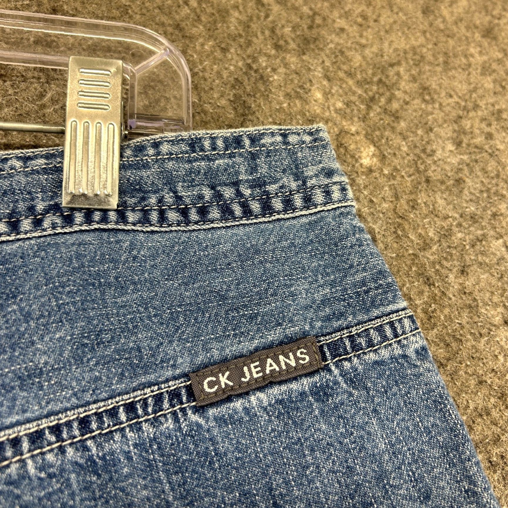 Calvin Klein VINTAGE Calvin Klein Shorts Womens L Blue Denim Cargo 90s 5-Pocket Design Size 36" / US 14 / IT 50 - 4 Thumbnail