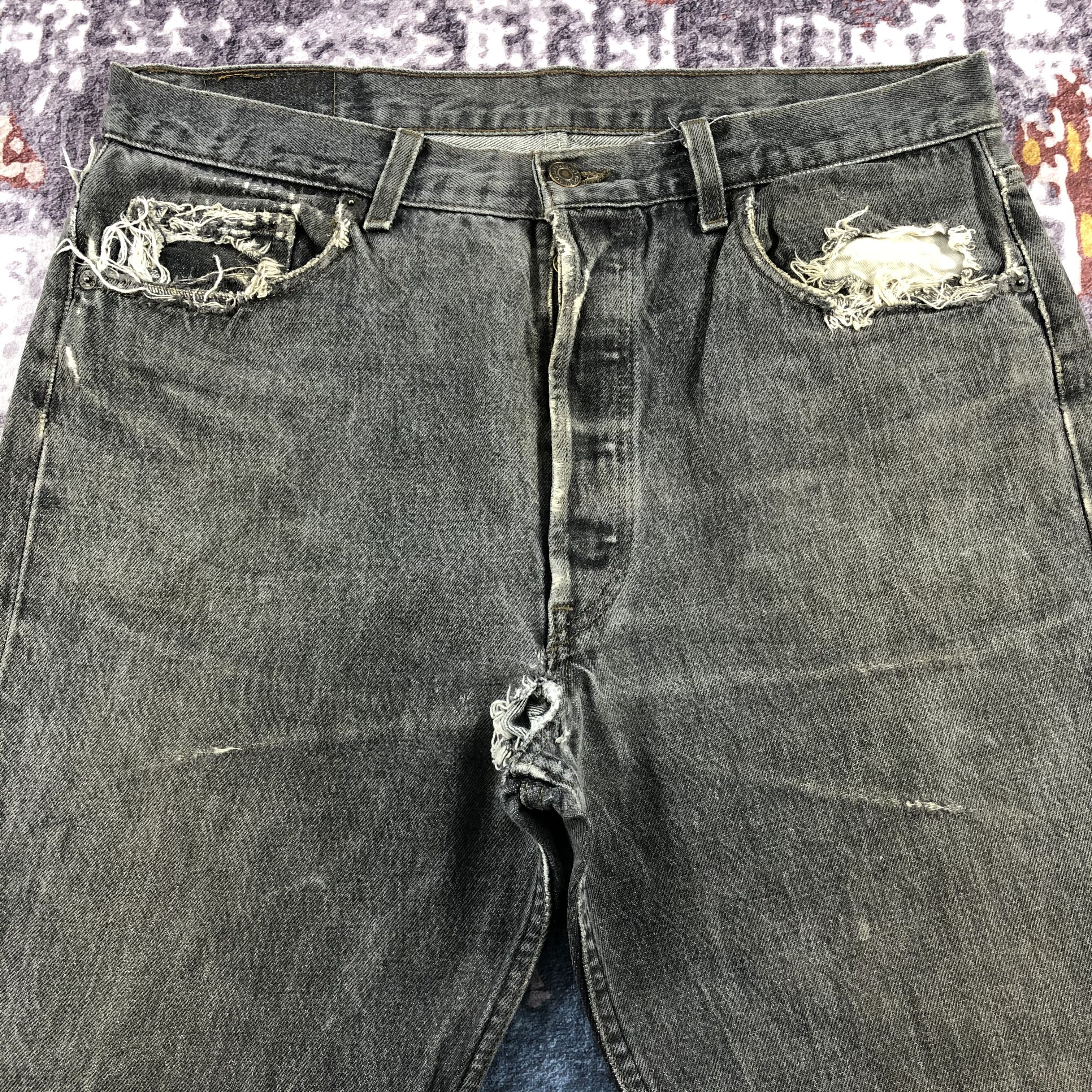Levi's Vintage 90s Faded Black Levis 501 Jeans-JM2369 Size US 36 / EU 52 - 3 Thumbnail