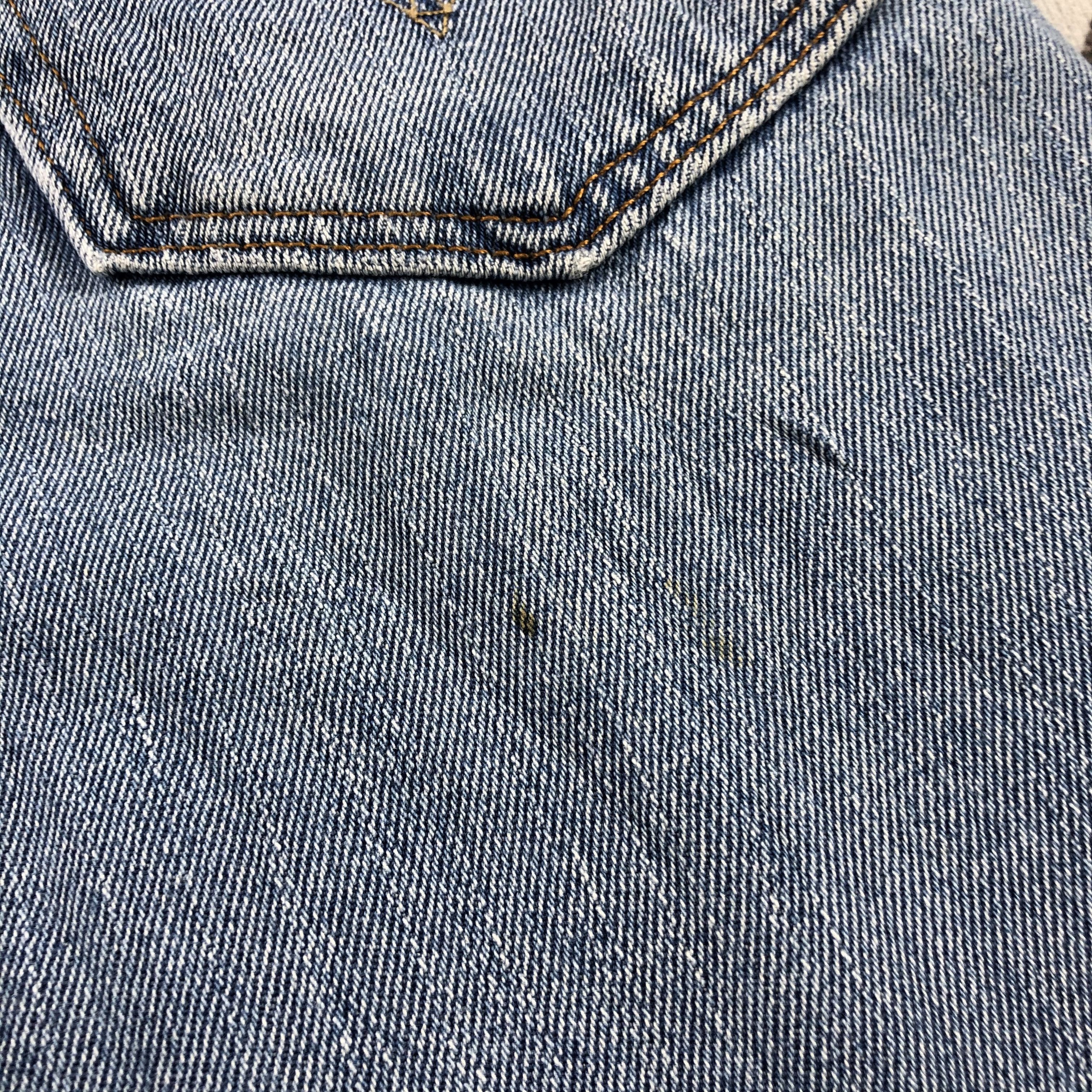 Levi's Vintage Levis 550 Jeans Medium Wash Denim KJ1091 Size US 32 / EU 48 - 9 Thumbnail