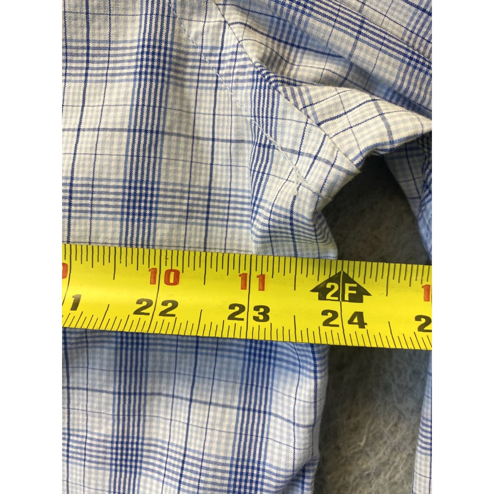 Izod IZOD Plaid Button-Up Shirt, Mens Large Regular, Multicolor Cotton, Casual, Long Sleeve Size US L / EU 52-54 / 3 - 5 Thumbnail