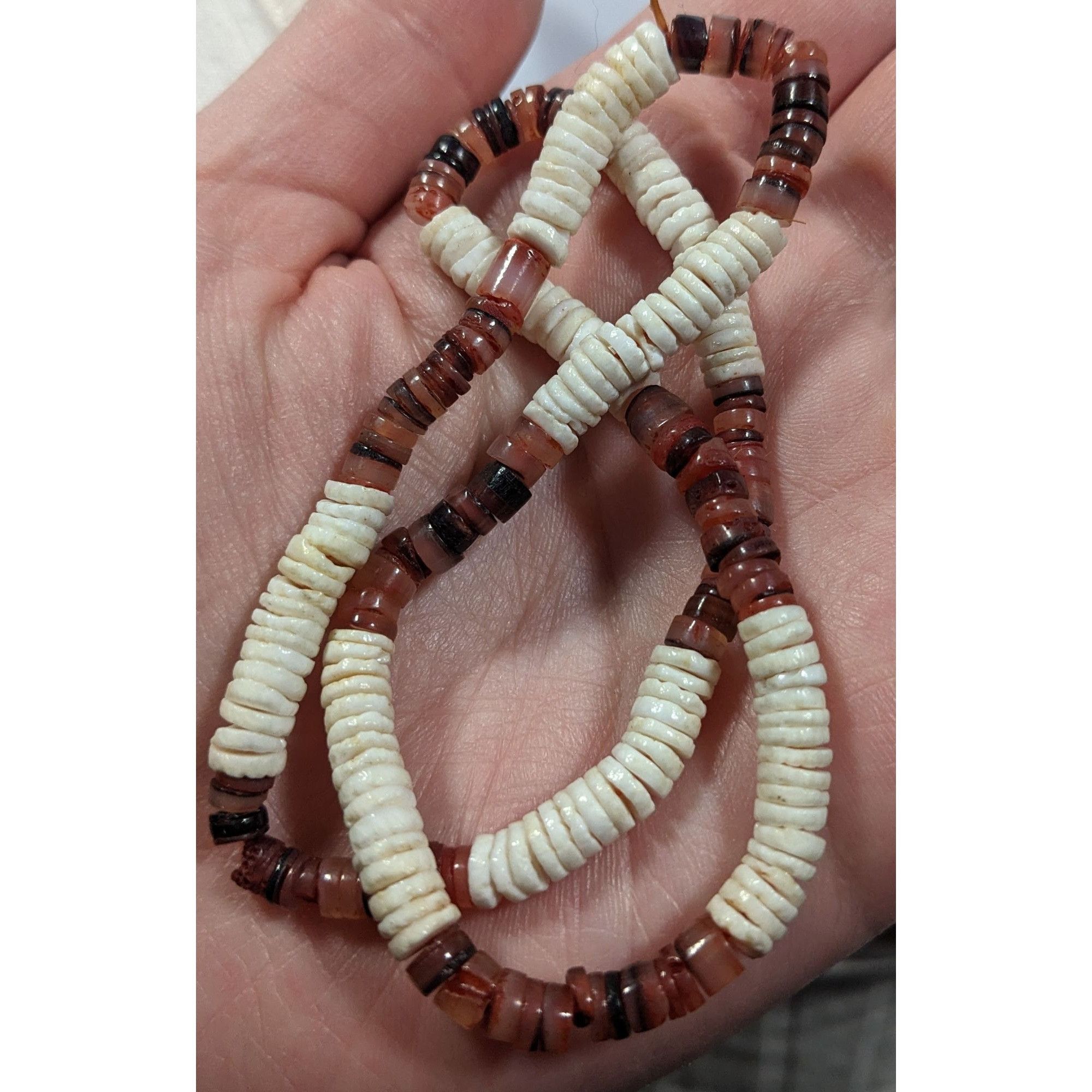 Other Retro Beachy White And Red/Brown Stretchy Heishi Necklace Size ONE SIZE - 5 Thumbnail