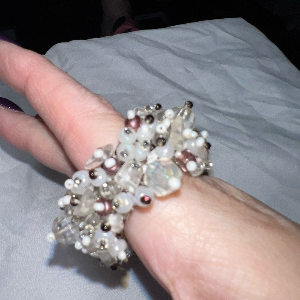 Vintage Vintage Cluster Beaded Loop Closure Bracelet Size ONE SIZE - 3 Thumbnail
