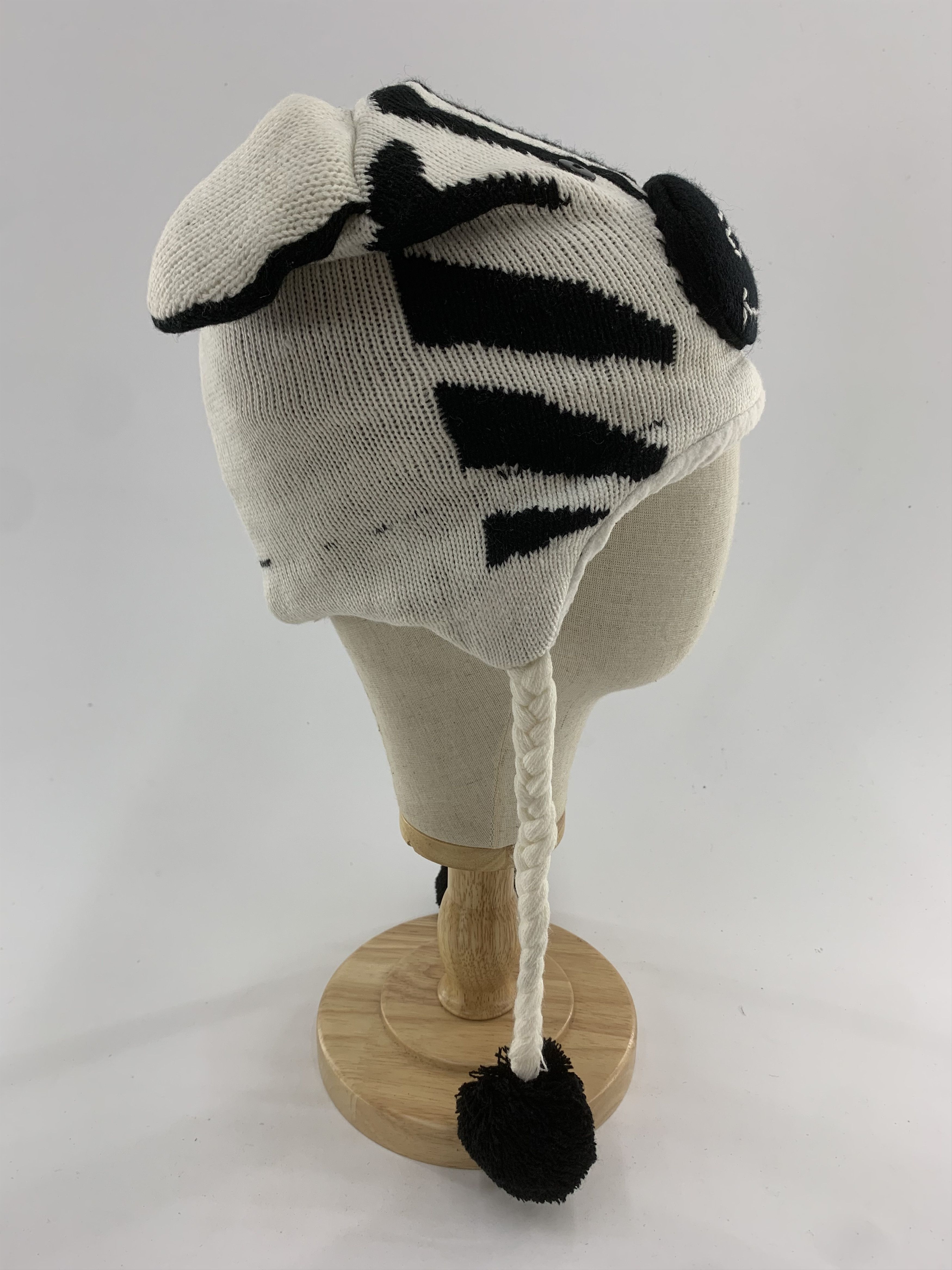 Anime × Japanese Brand × Vintage Cow Beanie Cosplay Snowcap Size ONE SIZE - 4 Thumbnail