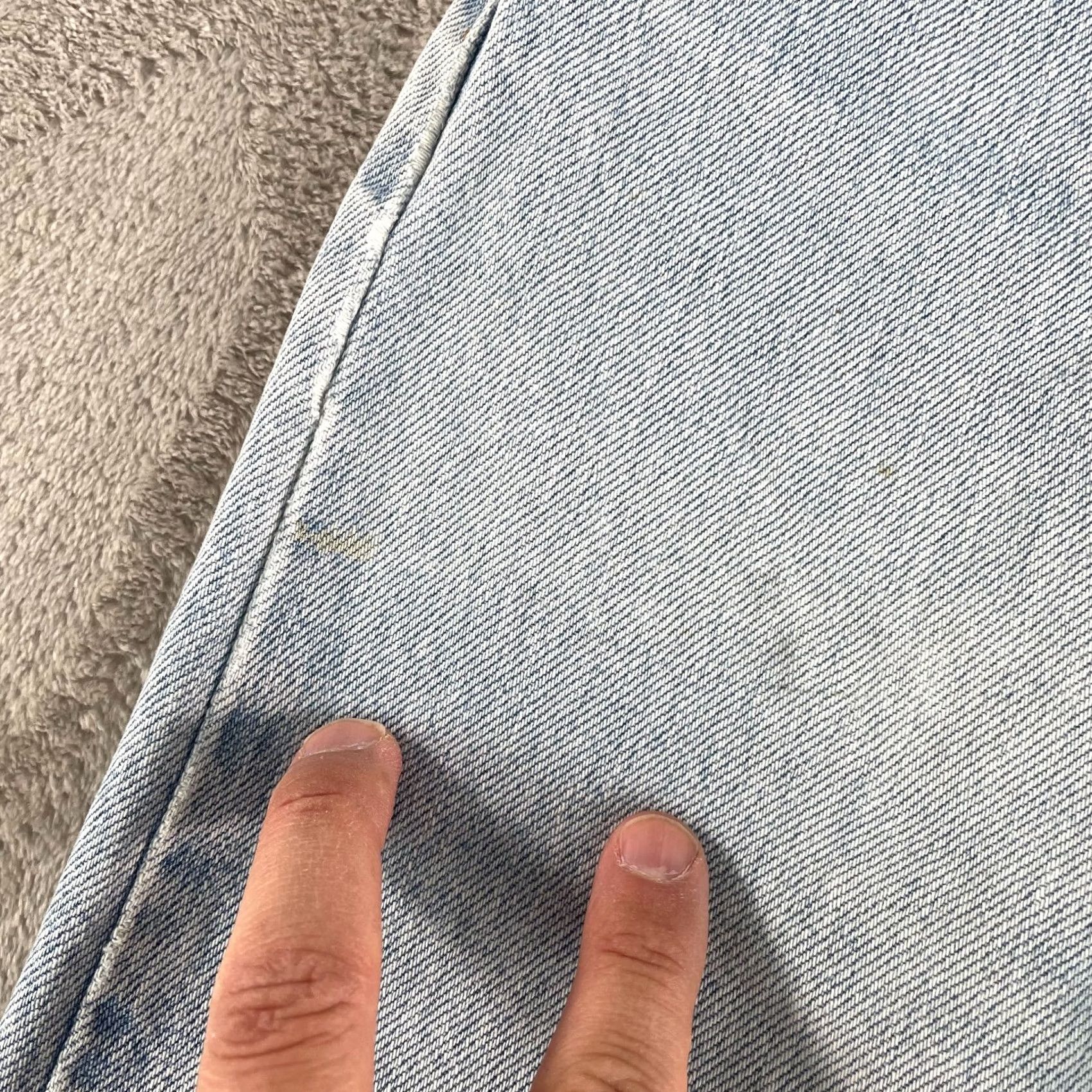 Levi's VINTAGE Levi's 505 Jeans Mens 34x30 Light Blue Straight Distressed Denim 5-Pocket USA 90s Mens Size US 34 / EU 50 - 3 Thumbnail