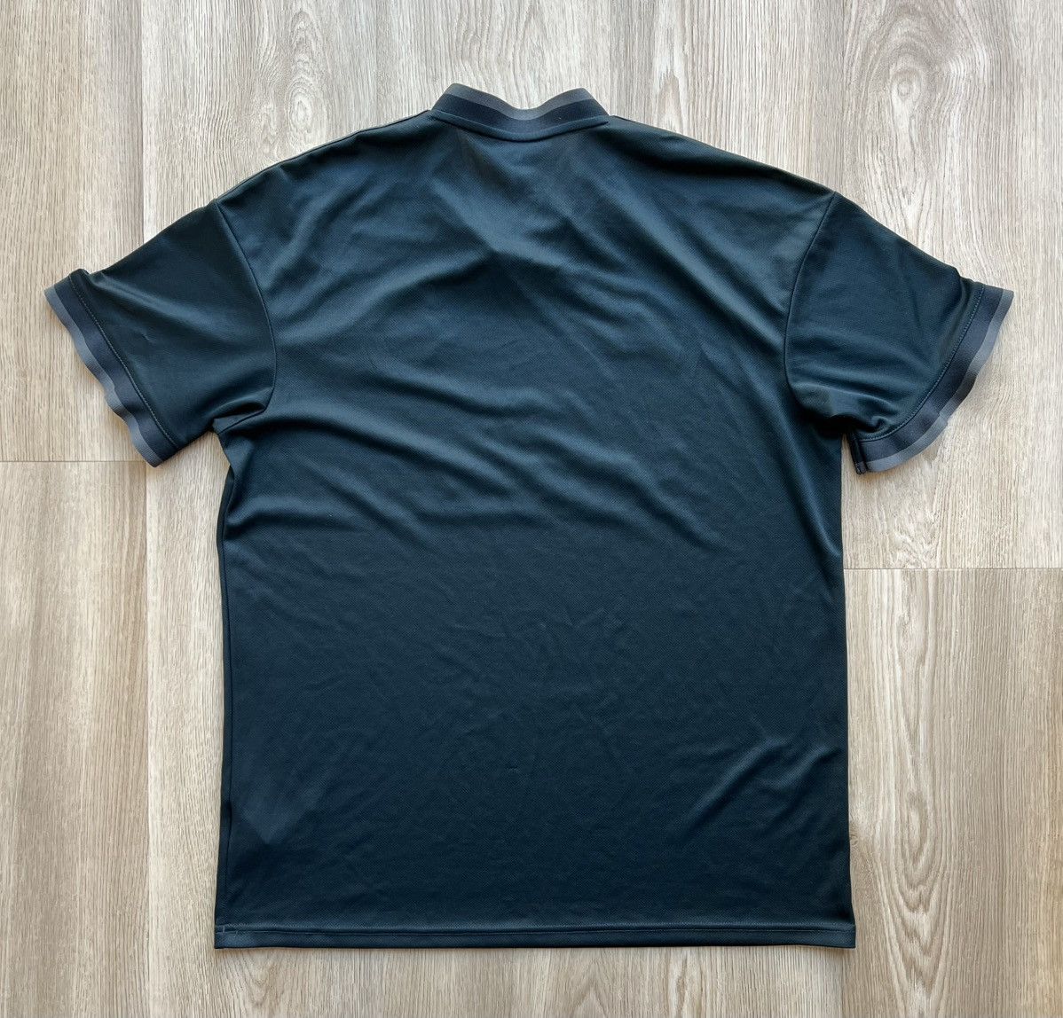 Adidas Adidas 2018-19 Real Madrid Football T-Shirt Soccer Jersey Size US L / EU 52-54 / 3 - 8 Thumbnail