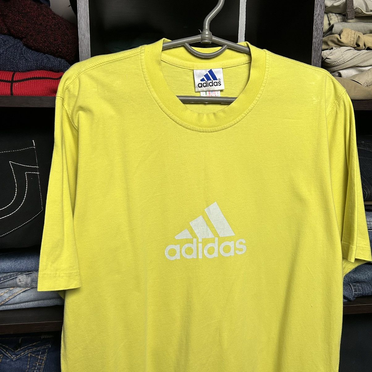 Adidas Vintage Adidas Big Logo Streetwear 90’s yellow tee size S Size US S / EU 44-46 / 1 - 2 Thumbnail