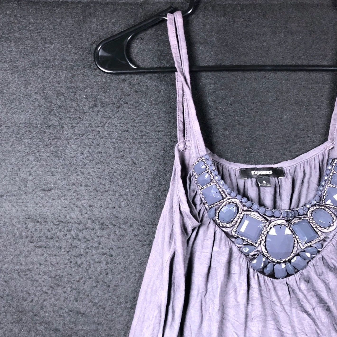 Express Express Blouse Sleeveless Purple Jeweled Tank Small Womens Size S / US 4 / IT 40 - 4 Thumbnail